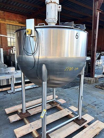 Used 400 GALLON LEE AGITATED KETTLE - S/S - 90 PSI JACKET