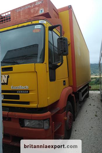 Used 2000 IVECO Eurotech 190E27 R 19 ton box lorry