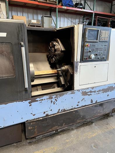 Used 2007 DOOSAN Puma 300C CNC lathe
