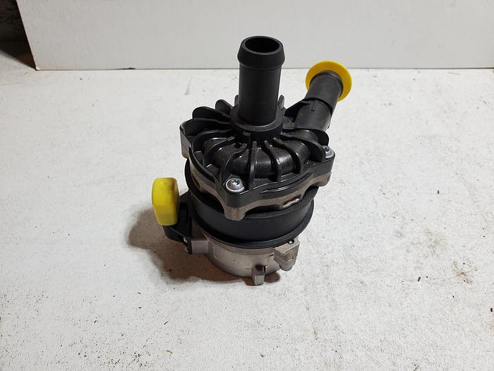 NEW 2011-2015 Audi Q7 - Auxiliary Water Pump - Pierburg CWA 100-2