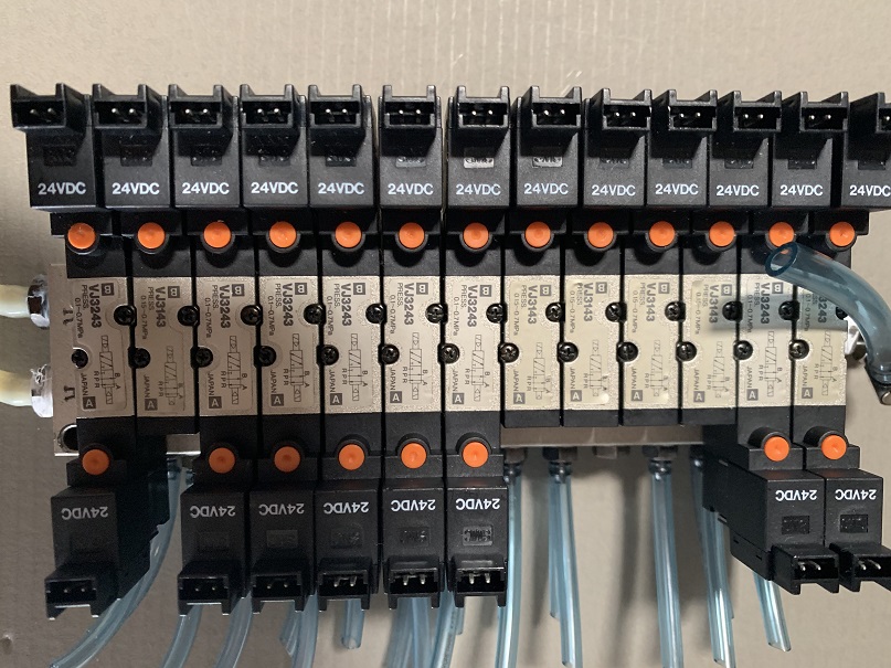 Used SMC Bank of Solenoid Valves VJ3143; VJ3243