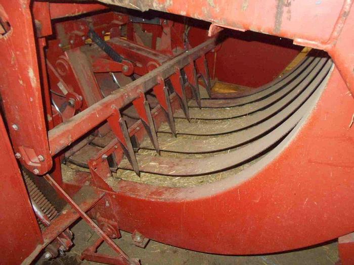 Used Hesston 4900 Baler