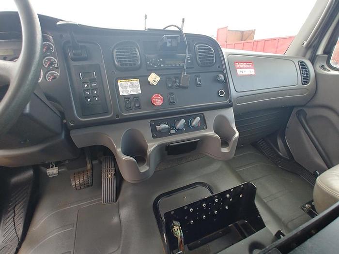 Used Altec TA41M 46 ft Articulating & Telescopic Material Handling Bucket Boom on 2009 Freightliner - G6484