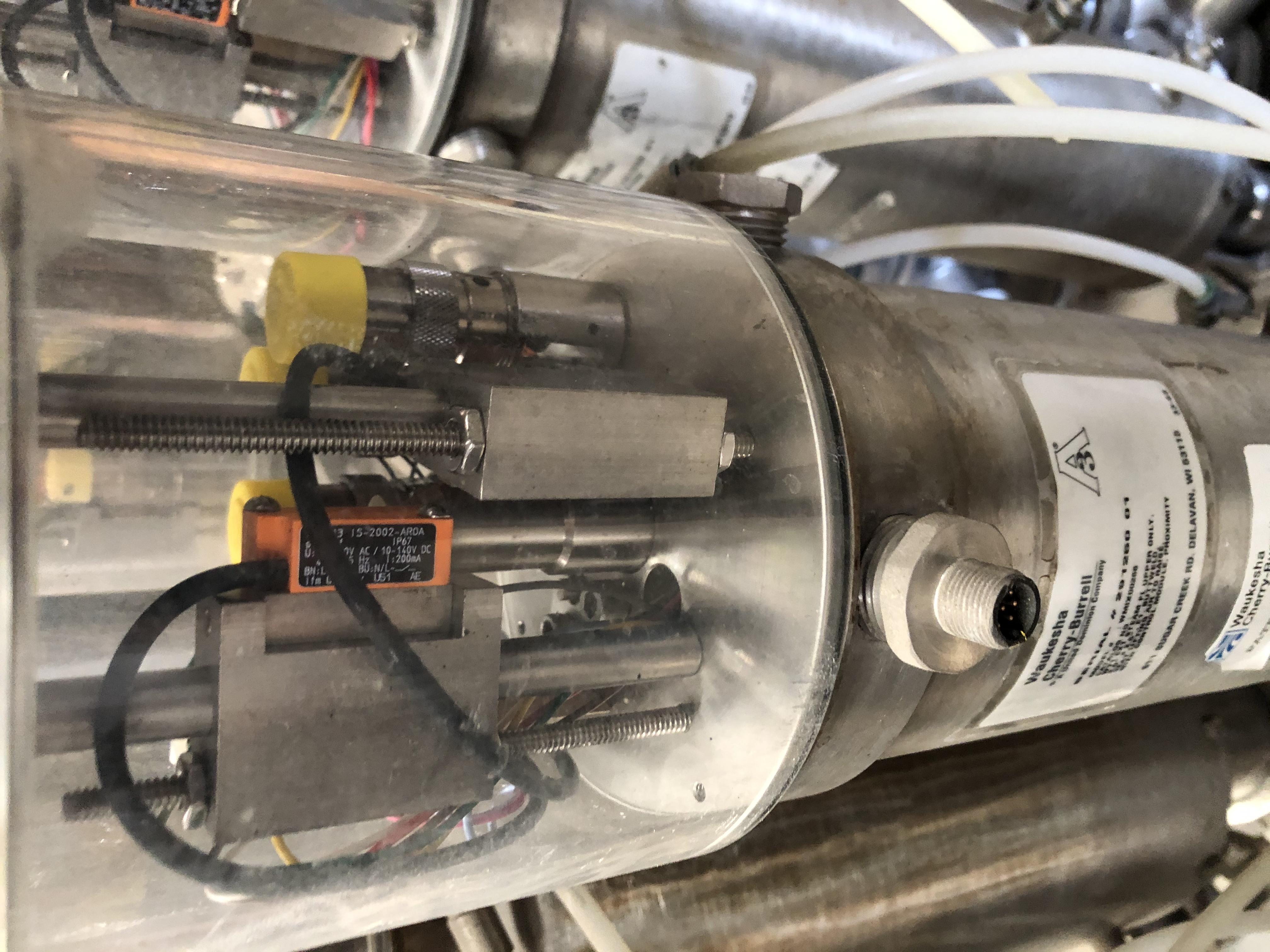 Used 4X2 CLUSTER OF 2" MIXPROOF VALVES
