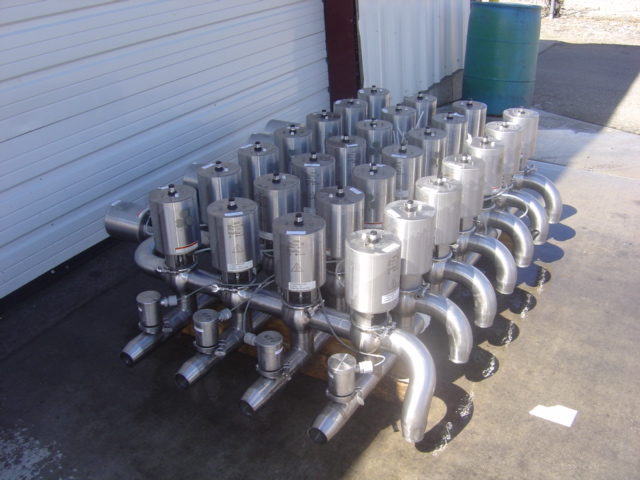 Used 7X4 CLUSTER OF 3" VALVES