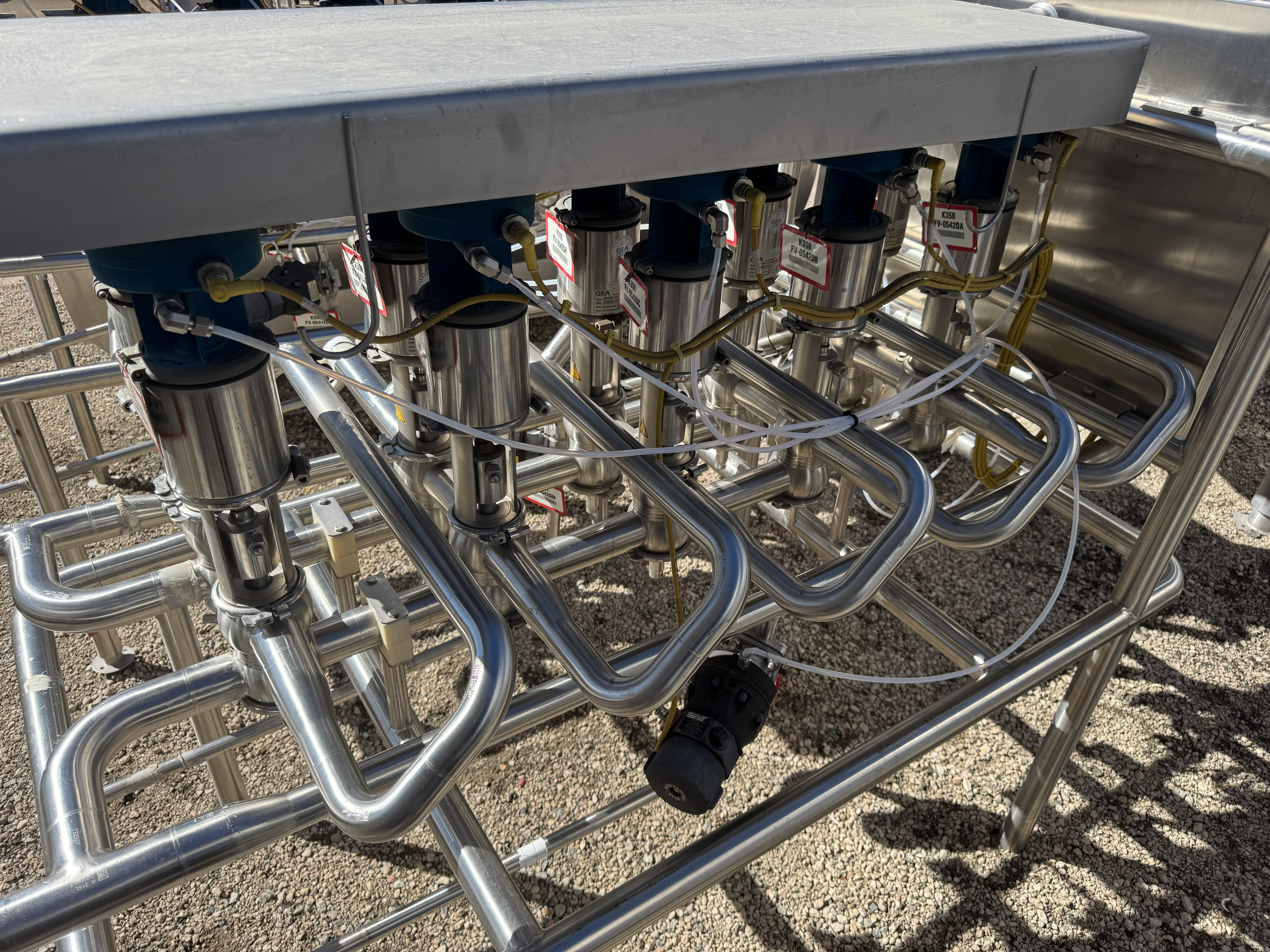 Used 5X2 CLUSTER OF 2" TUCHENHAGEN MIXPROOF VALVES