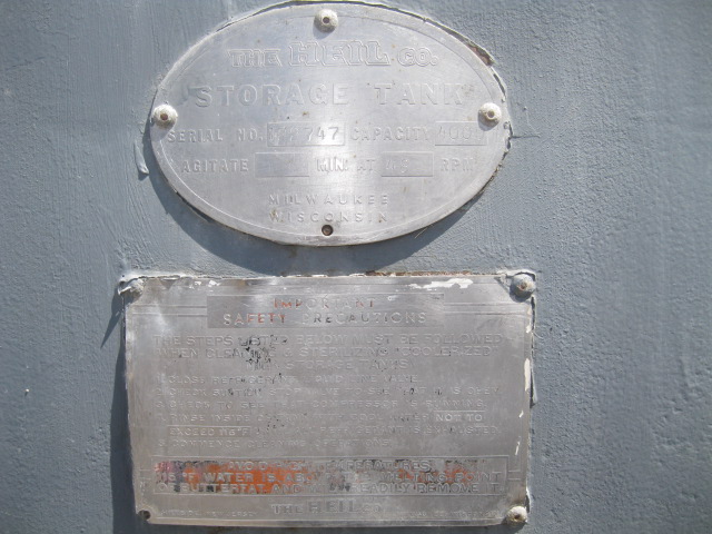 Used 4000 GALLON STORAGE TANK