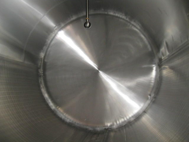 Used 4000 GALLON STORAGE TANK