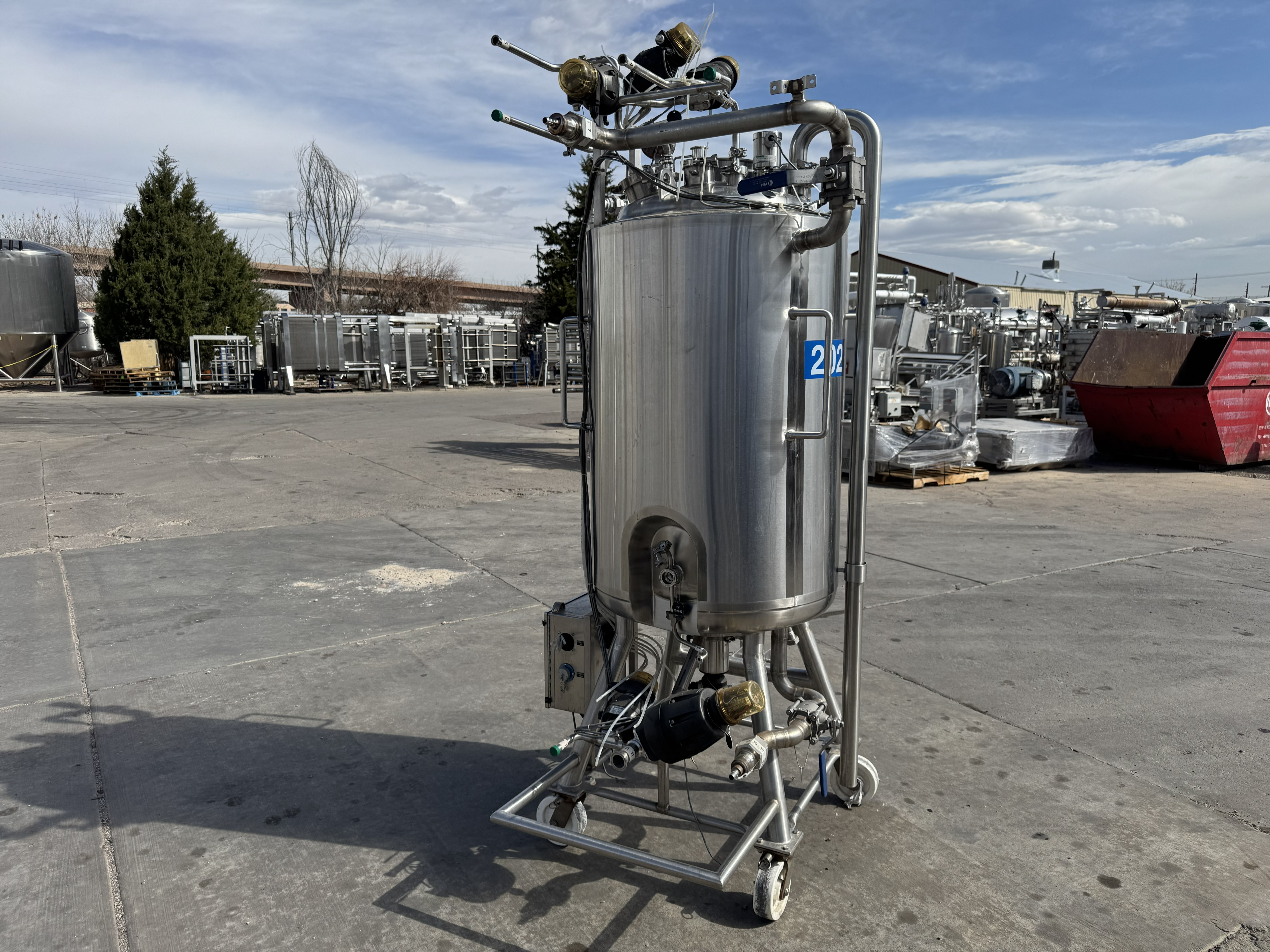 Used 65 GALLON REACTOR TANK