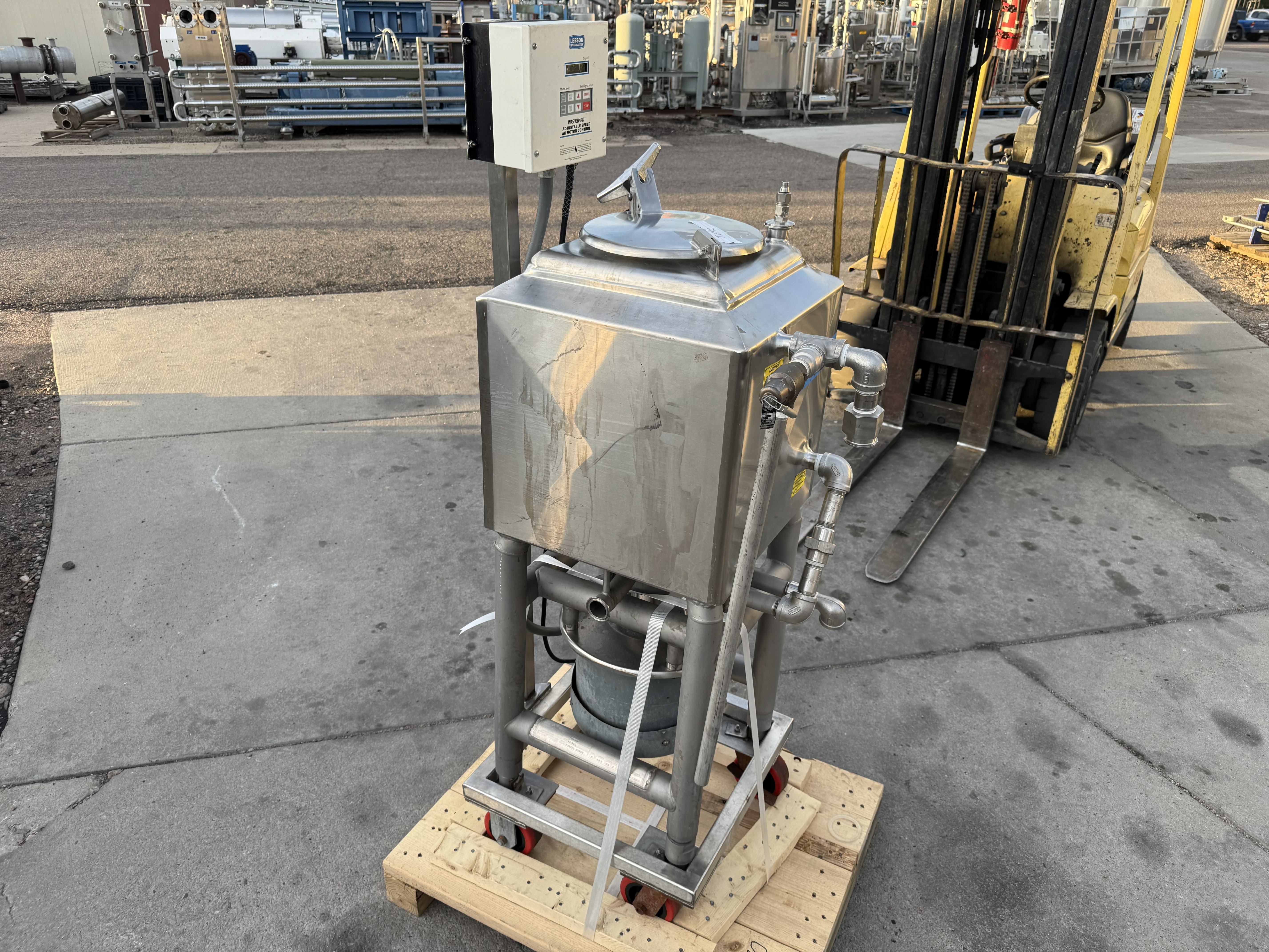 Tested 10 GALLON LIQUIFIER TANK