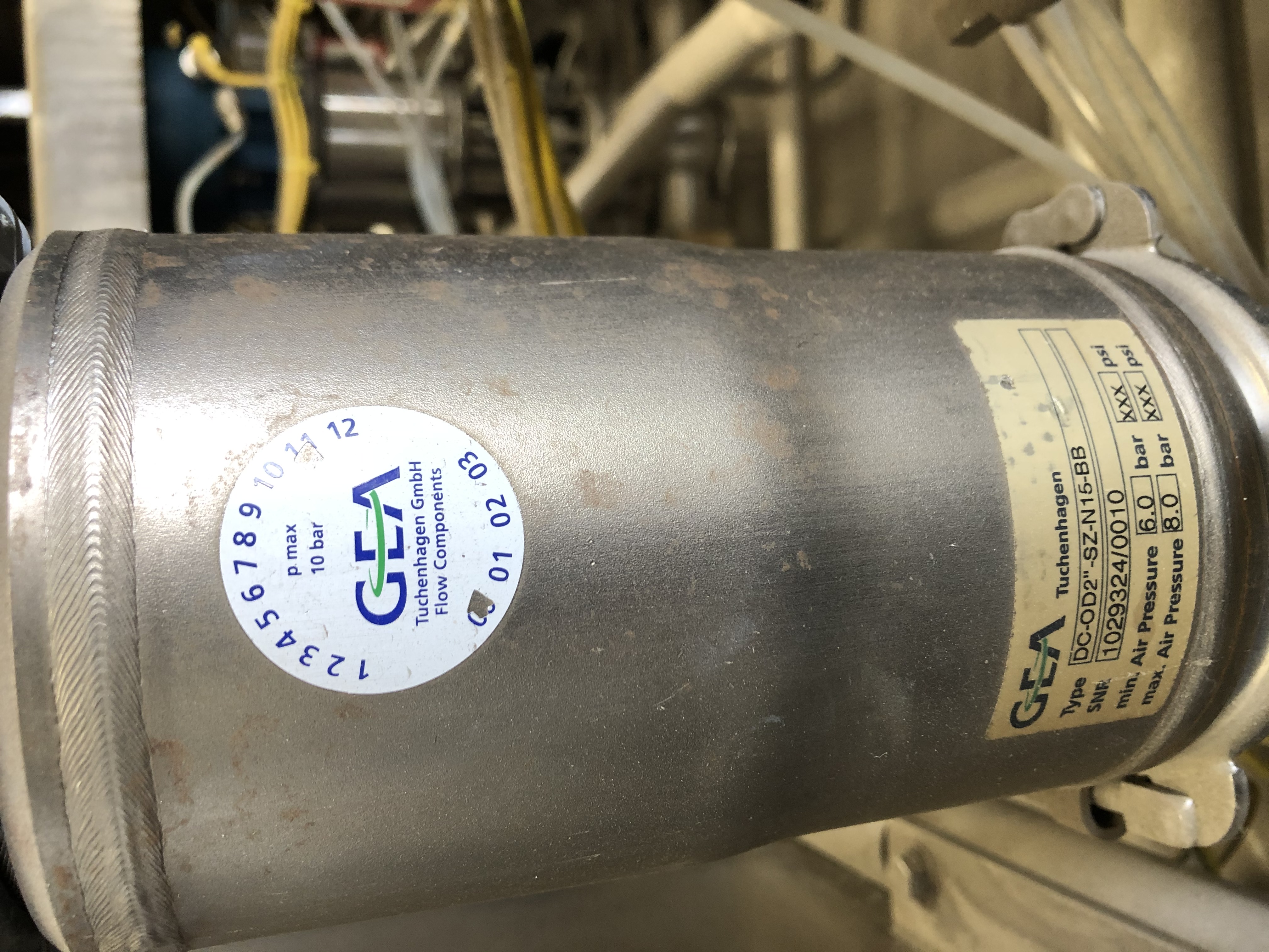 Used 8 X 1 GEA VALVE CLUSTER + CONTROL PANEL