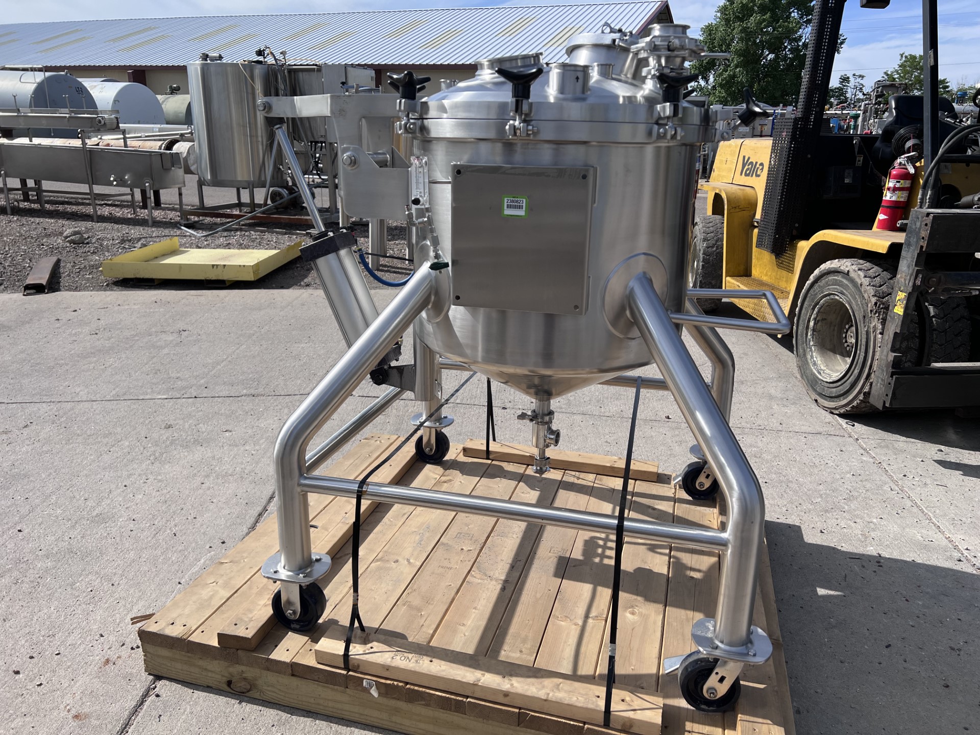 Used LEE REACTOR TANK