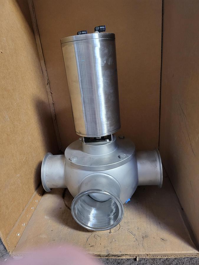 Tested WCB 2" DIVERT VALVE W62-TT-S-20-4AR