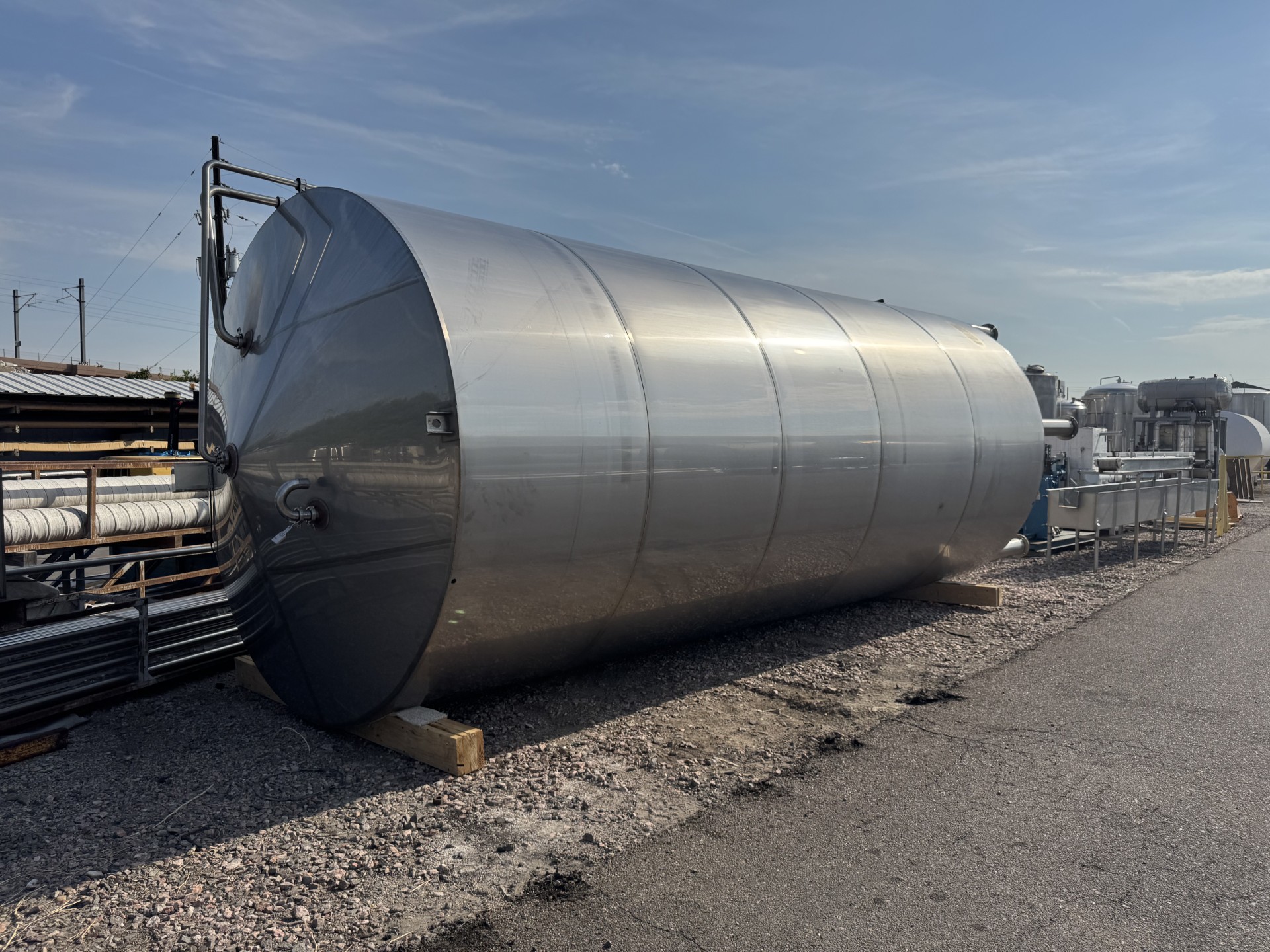 Refurbished 300 BBL BRIGHT TANK