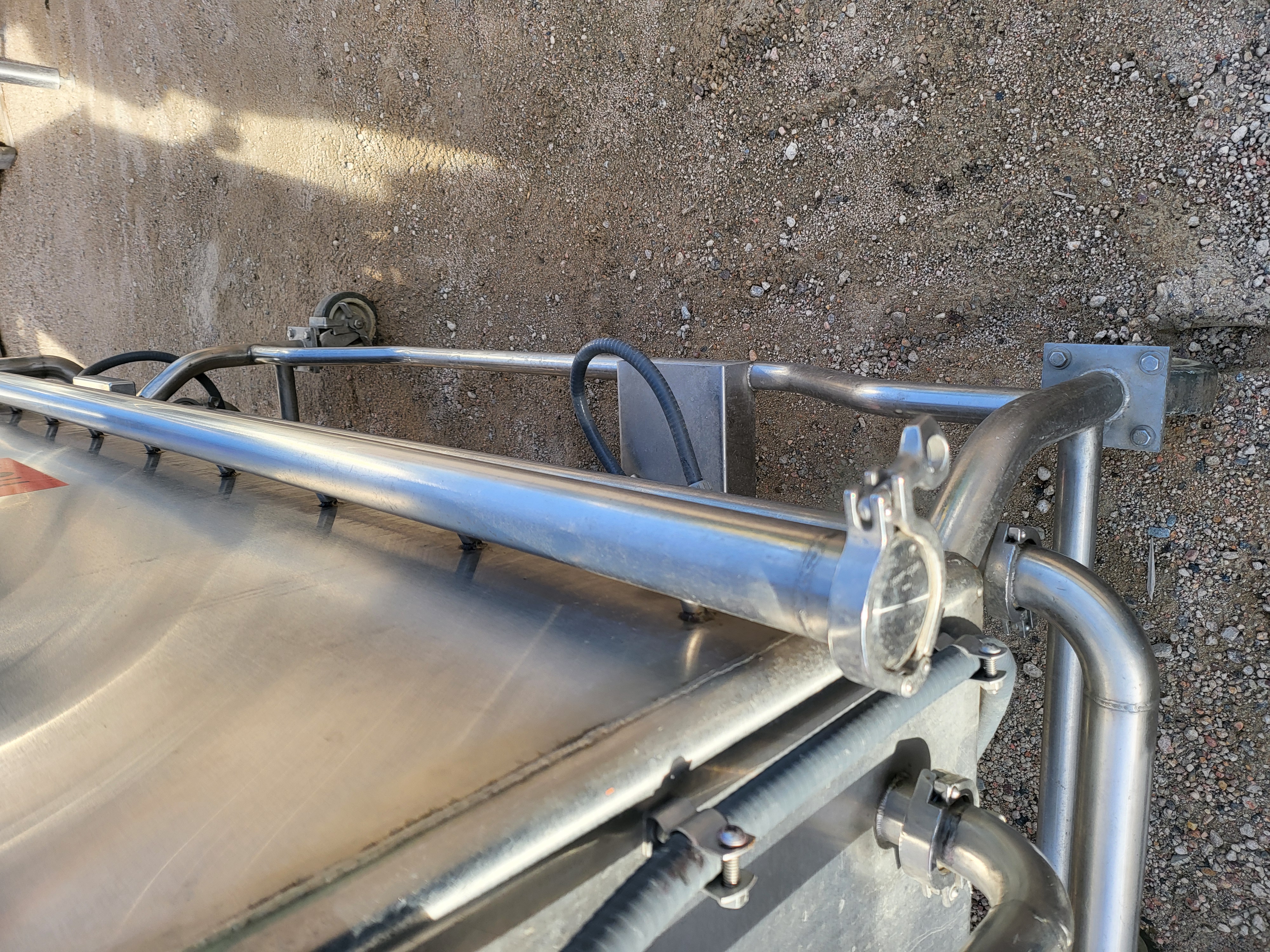 Used 180 GALLON COP TANK