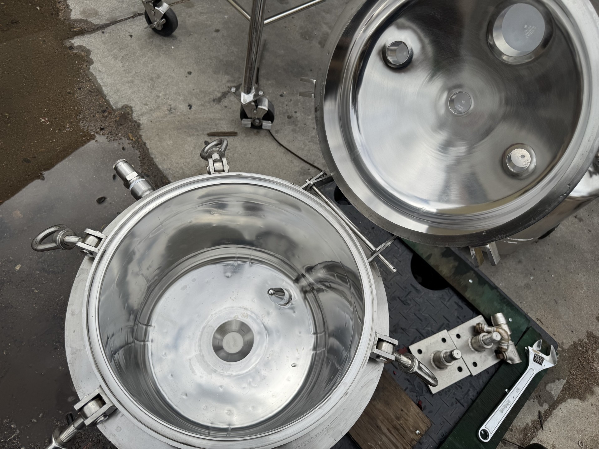 Refurbished 10 GALLON REACTOR TANK