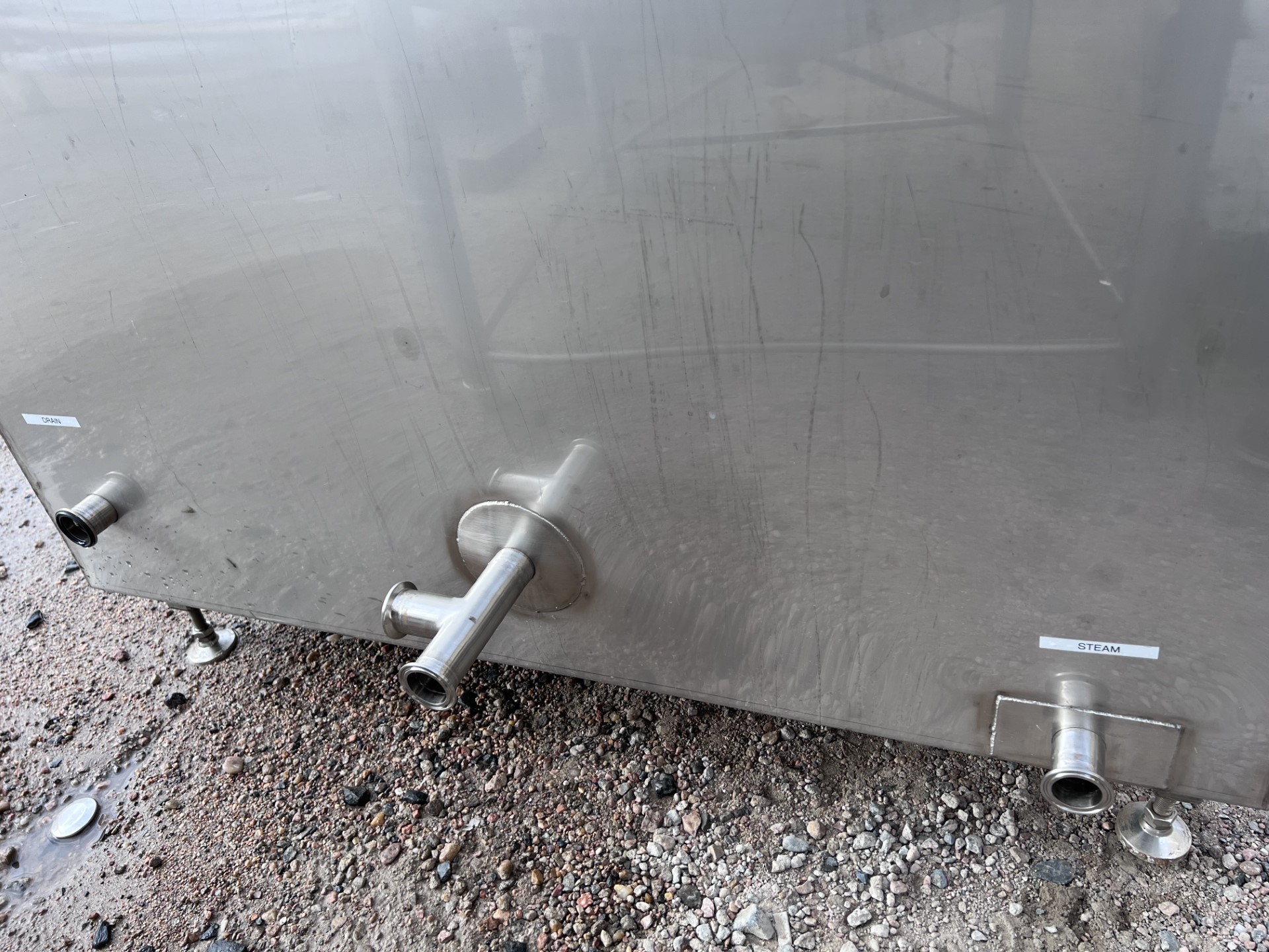 Used 300 GALLON STORAGE TANK