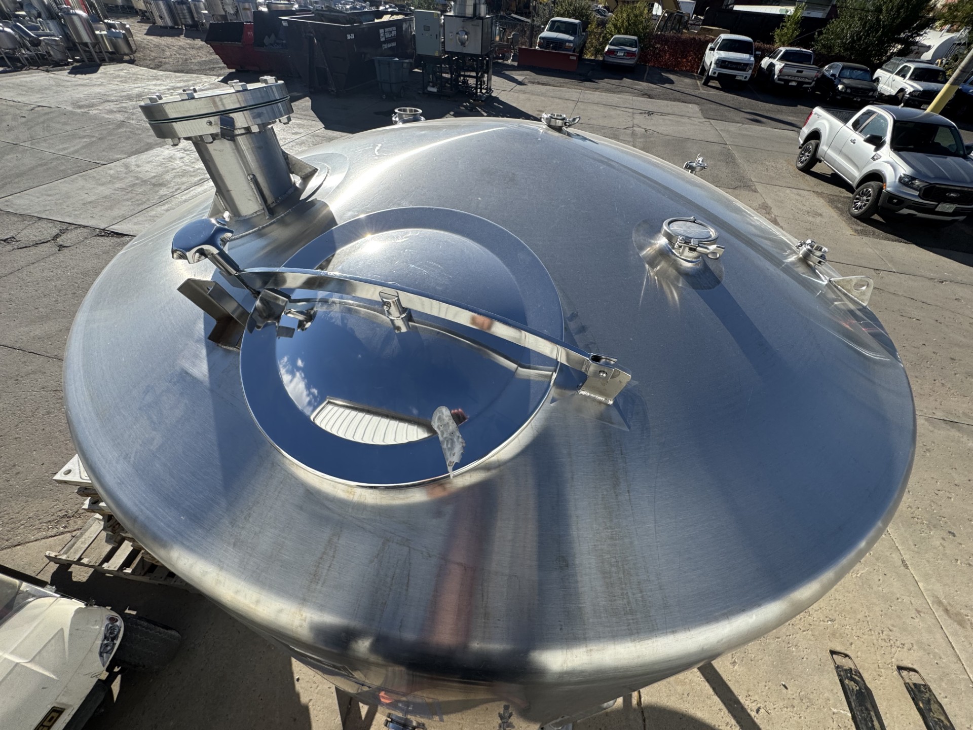 Refurbished 1,700 GAL. SINGLE SHELL TANK