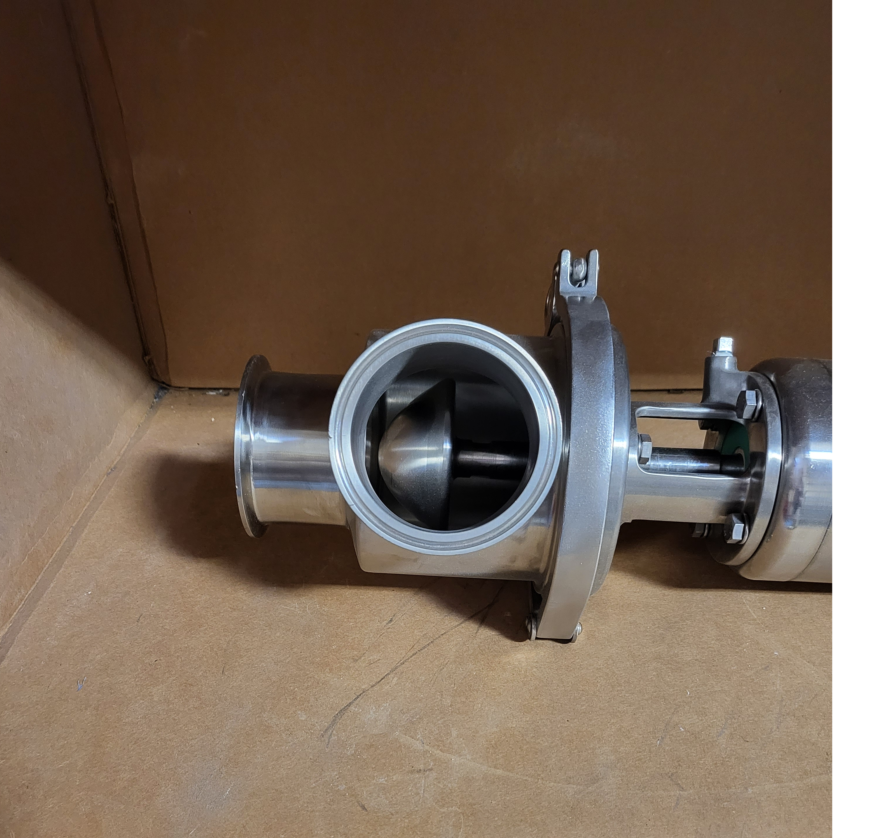 Used Triclover Throtting Valve