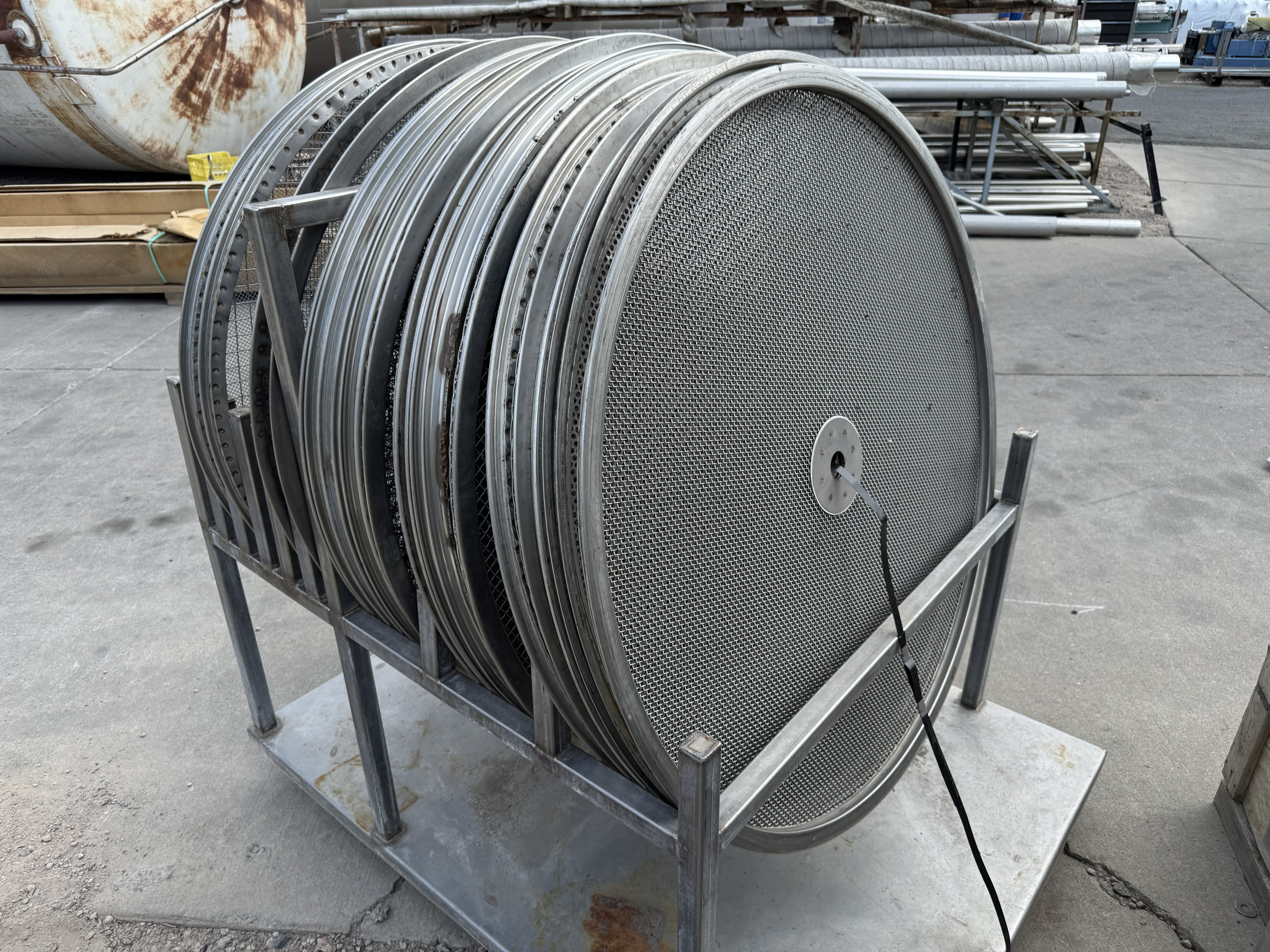 Used VARIOUS SHAKER TABLE SCREENS