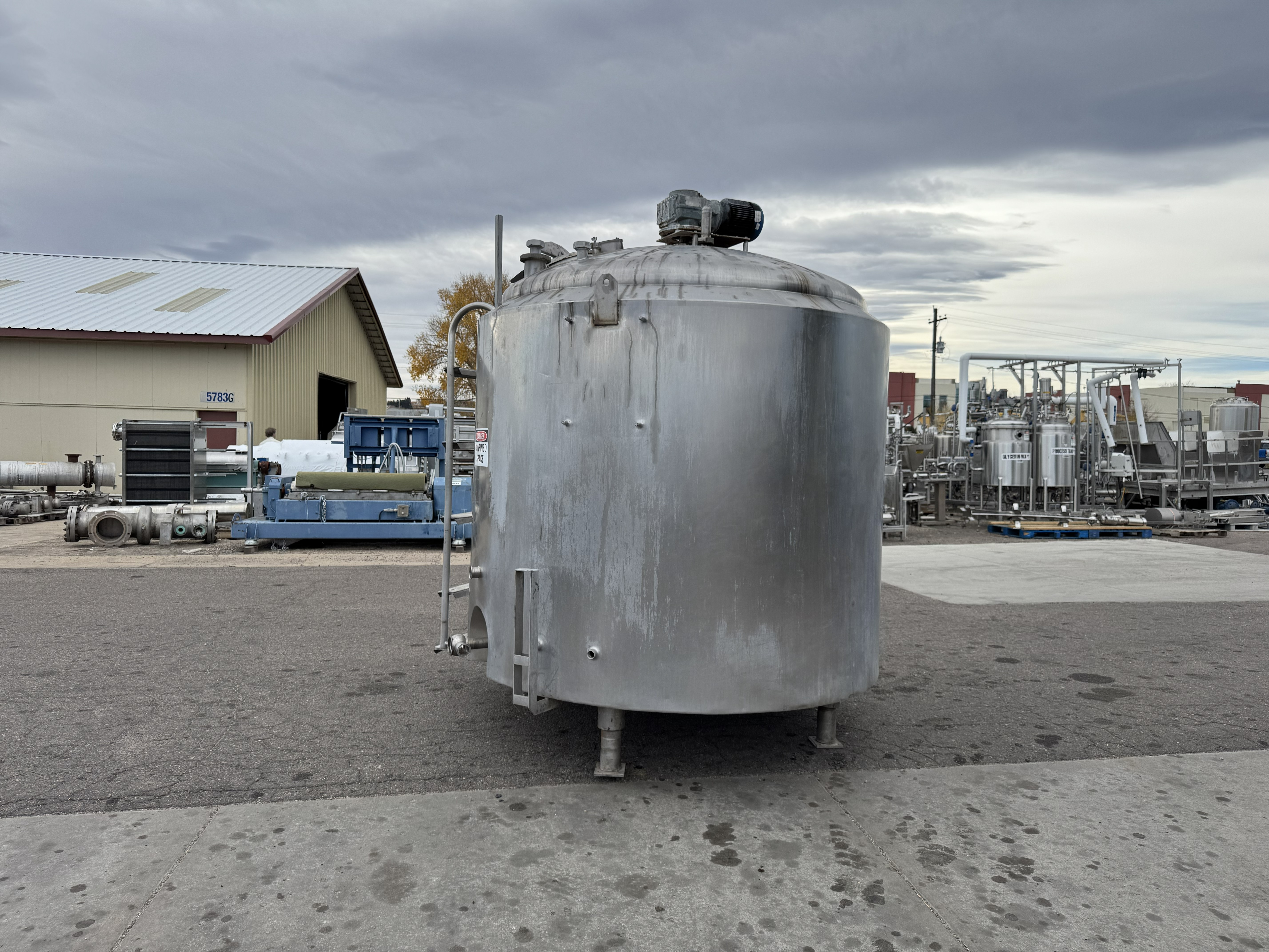 Used 1000 GALLON PROCESSOR
