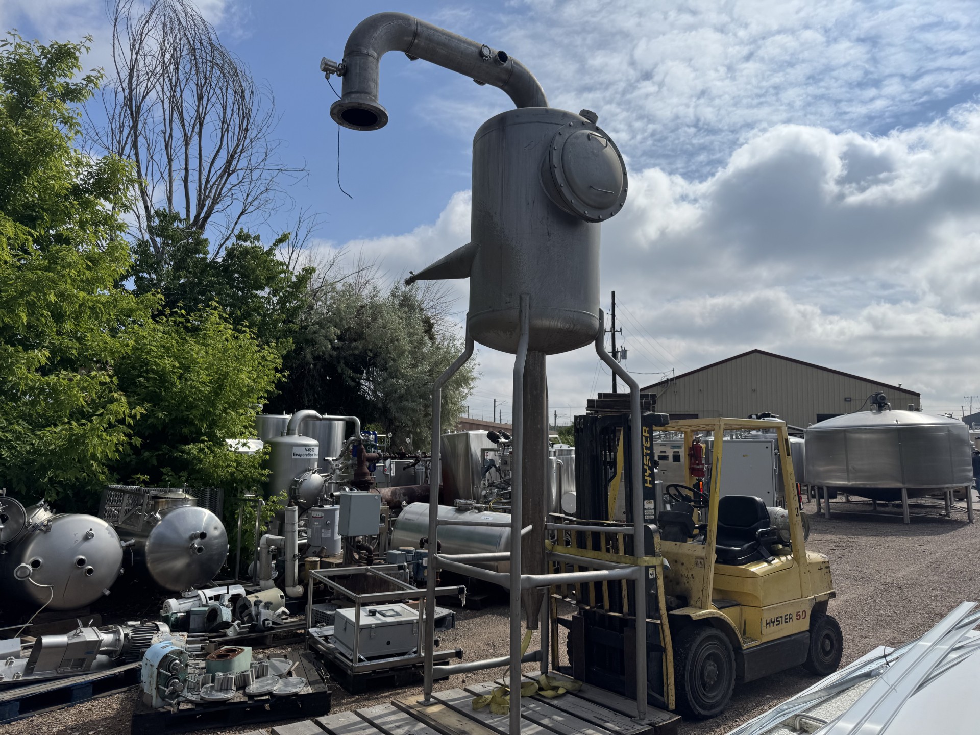 Refurbished HEBELER 190 GALLON VACUUM TANK