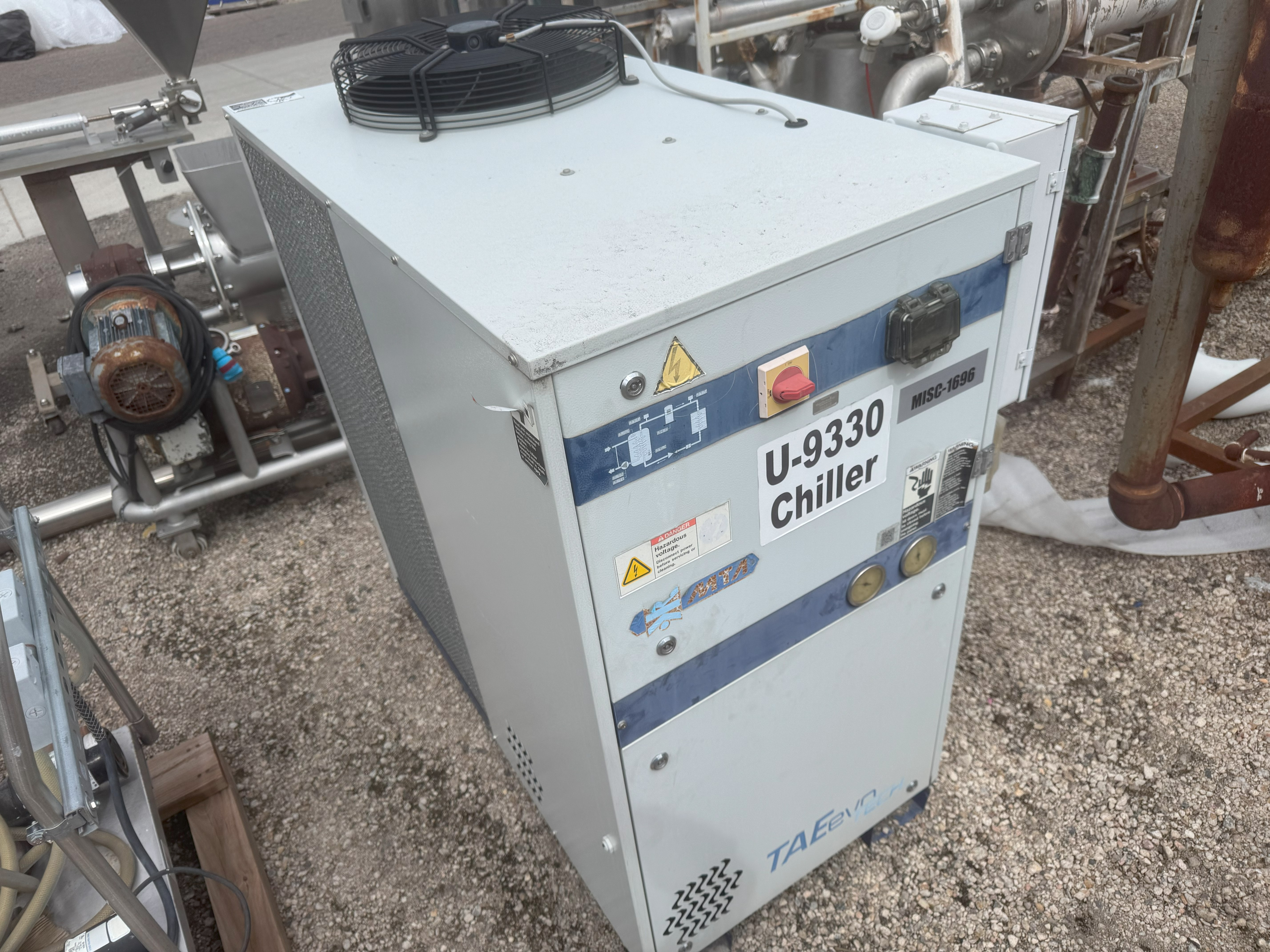 Used AIRCOOLED CHILLER