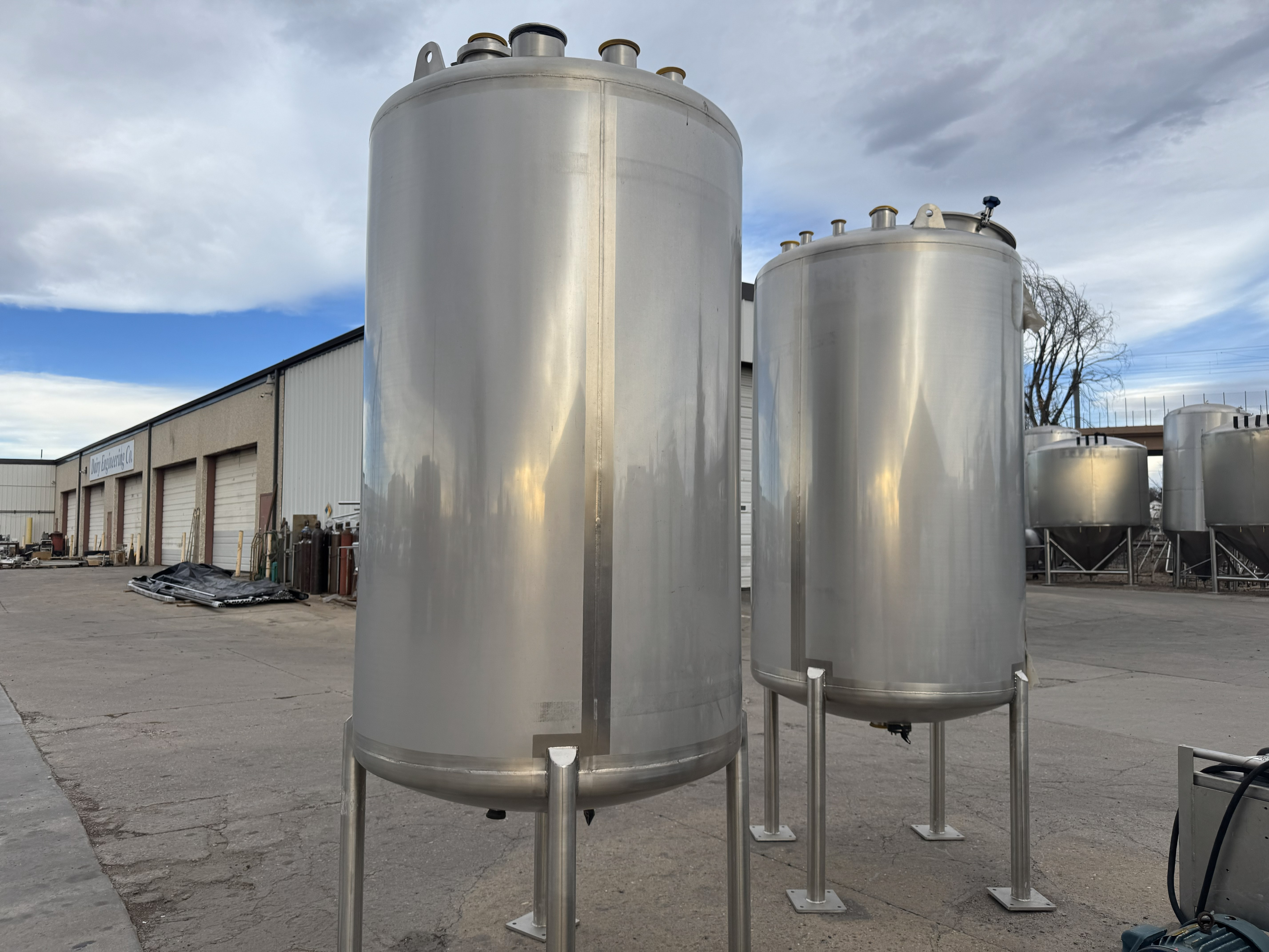 500 GALLON SINGLE SHELL TANK