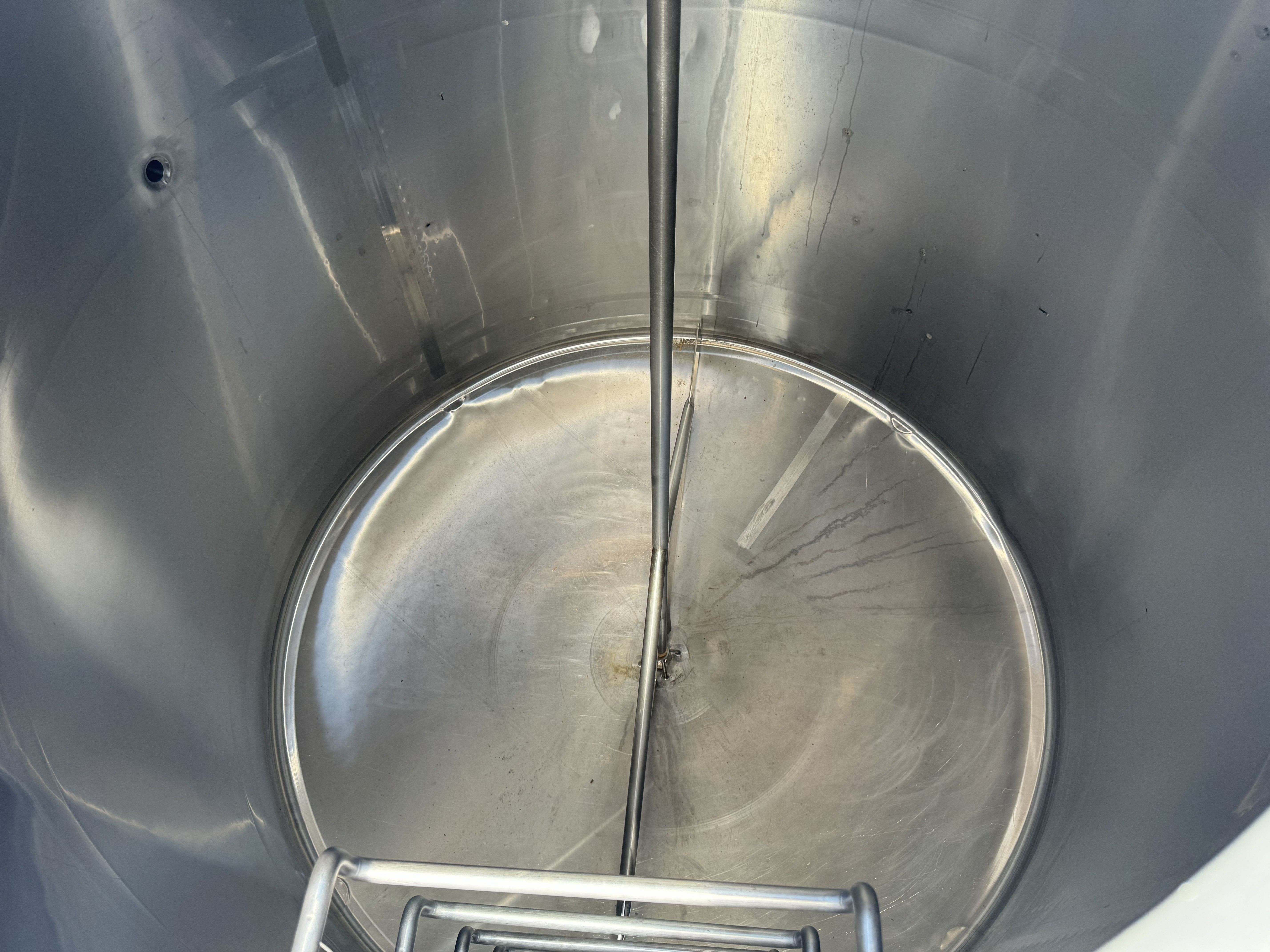 Used 3000 LITERS PROCESSOR TANK