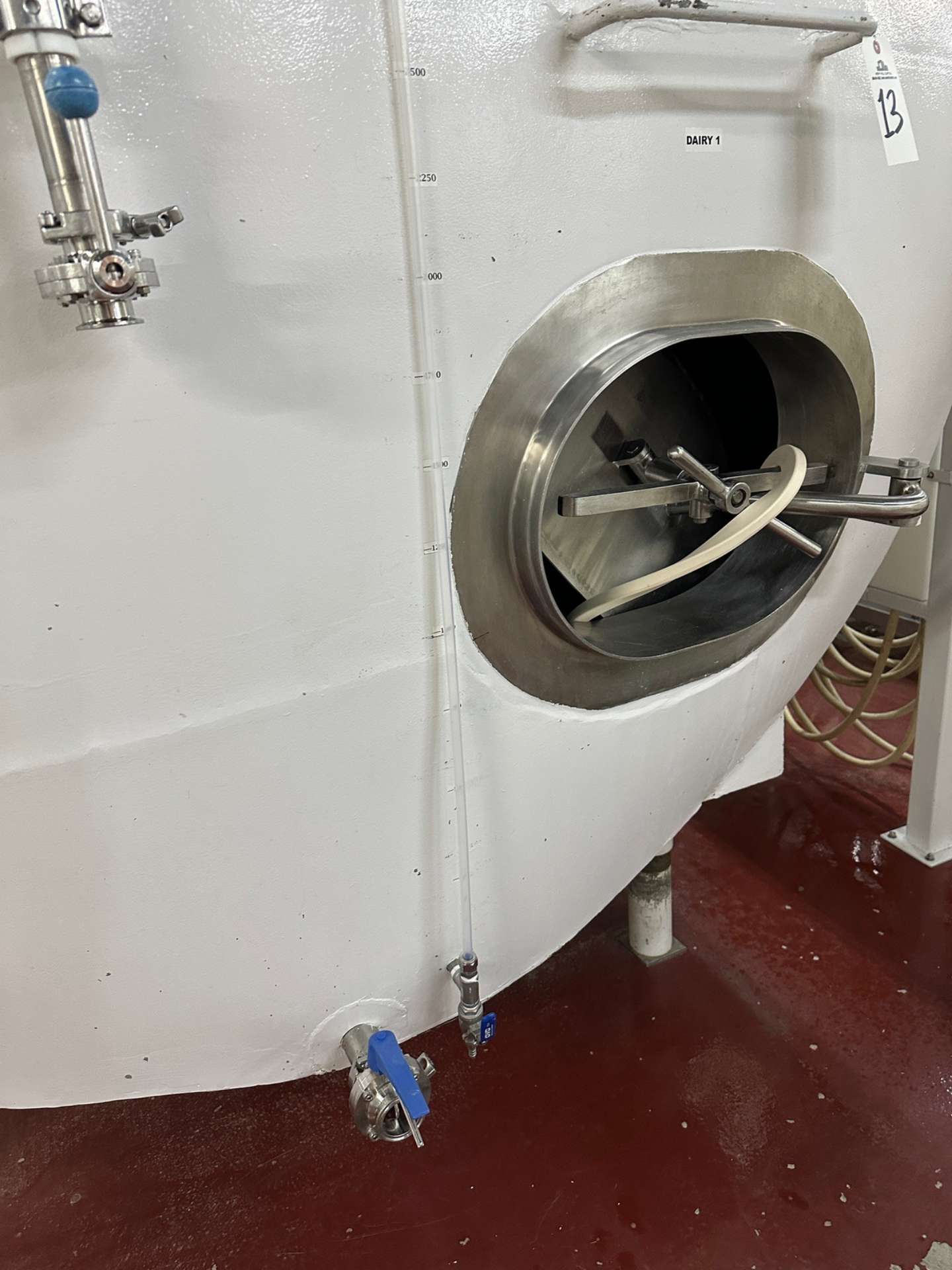 Refurbished 5000 GALLON STORAGE TANK.  MUELLER