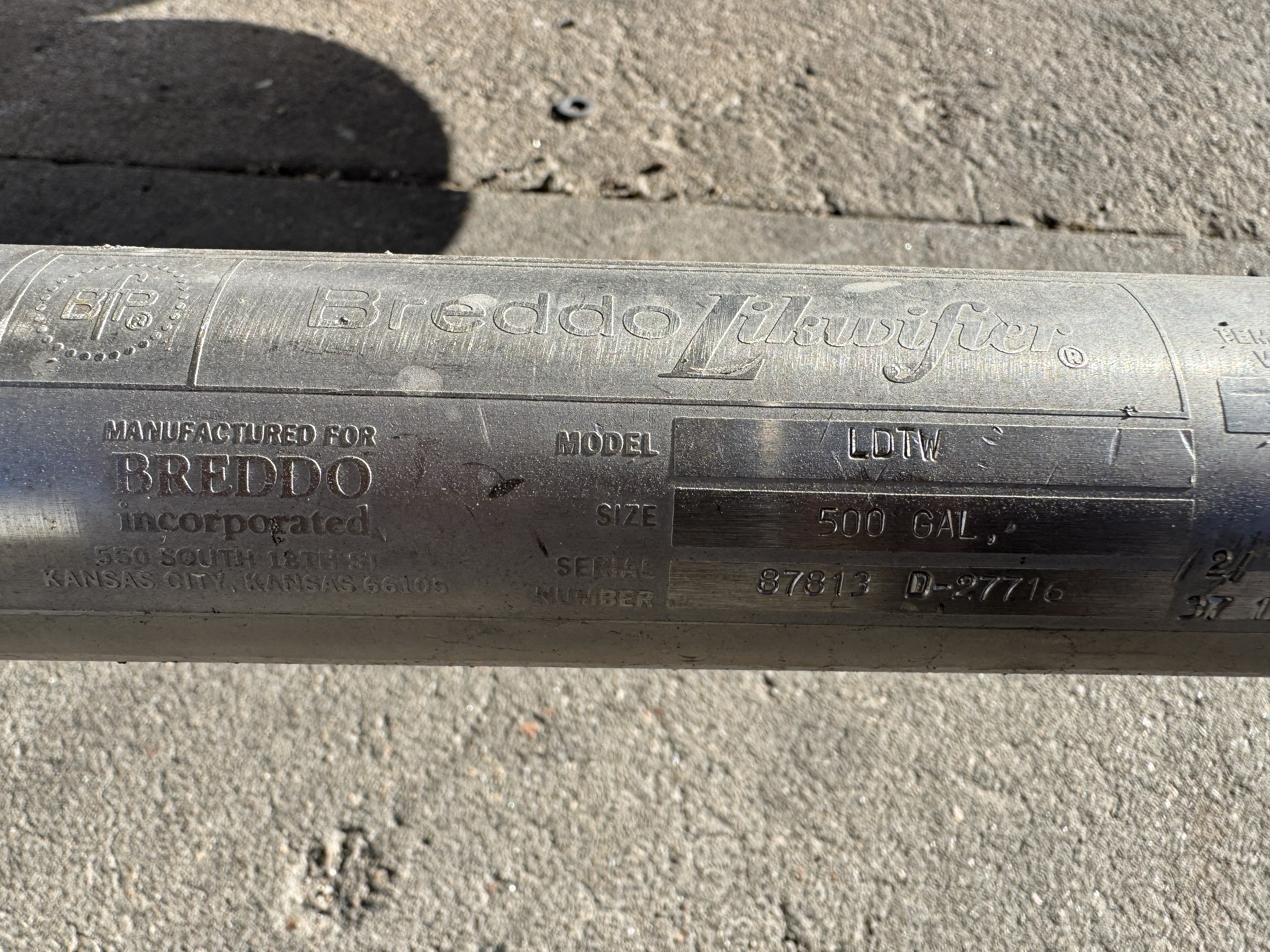 Used DUAL AGITATOR LIQUIFIER TANK