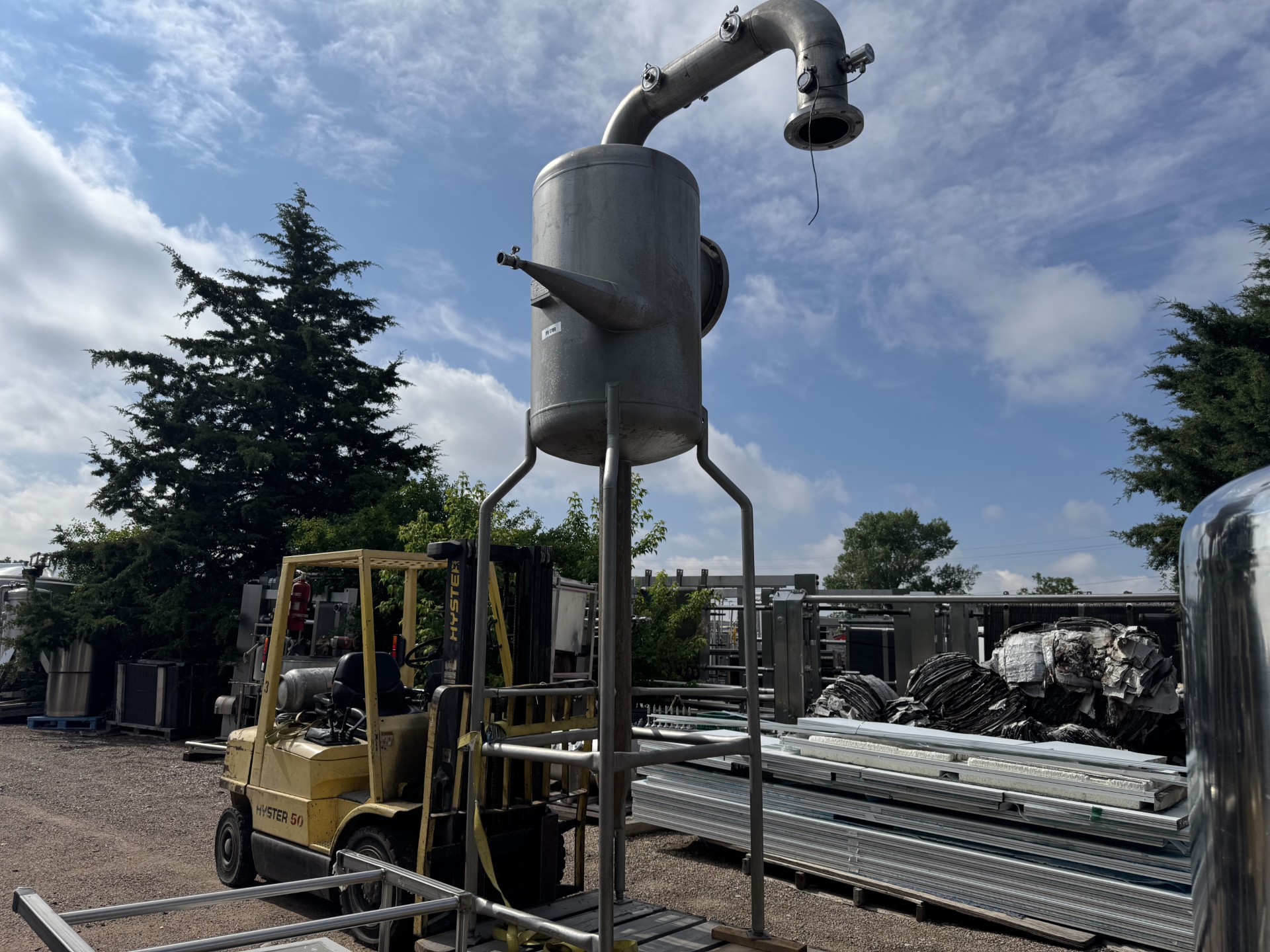 Refurbished HEBELER 190 GALLON VACUUM TANK