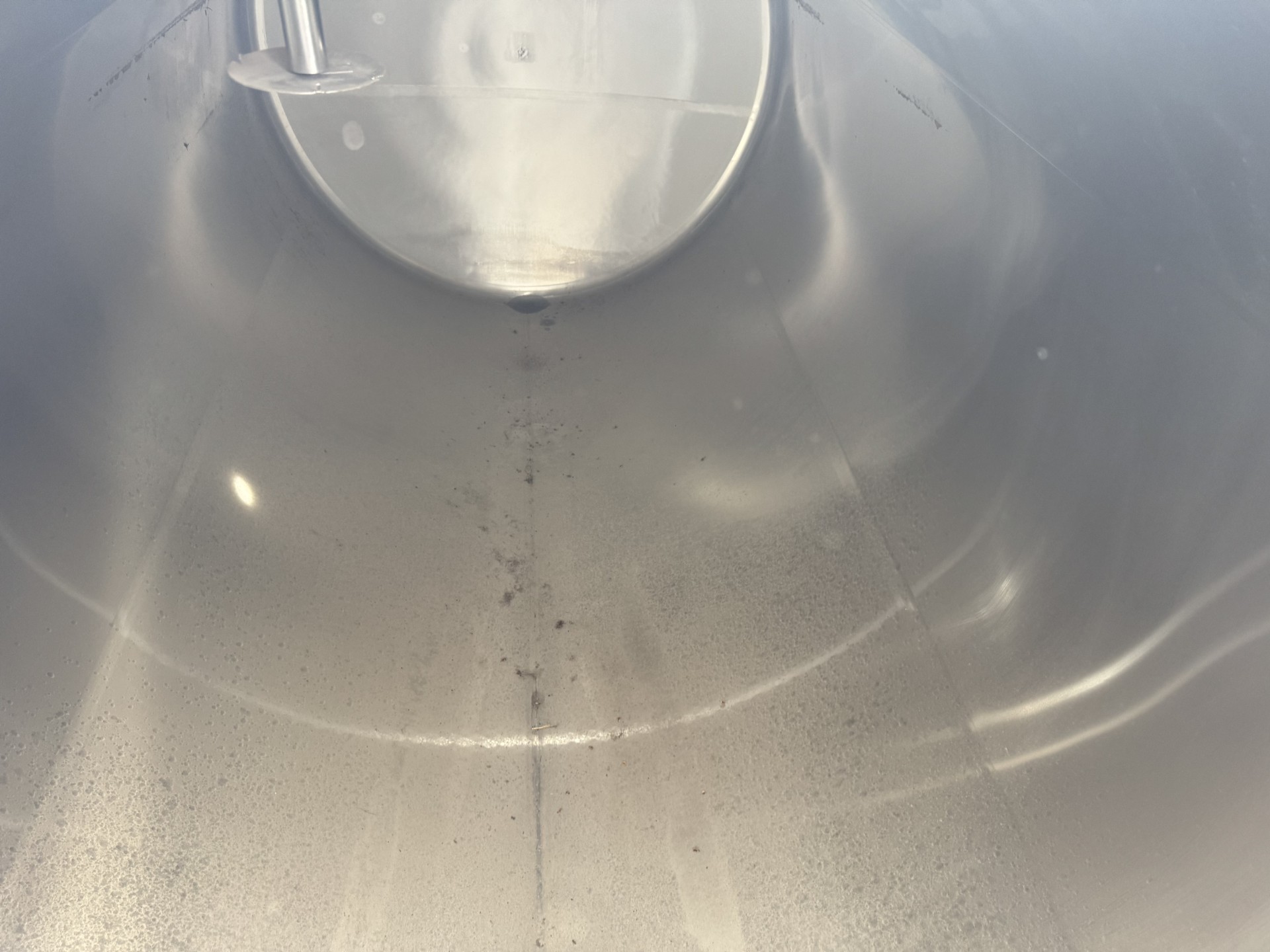 Refurbished 5,000 GALLON STORAGE TANK