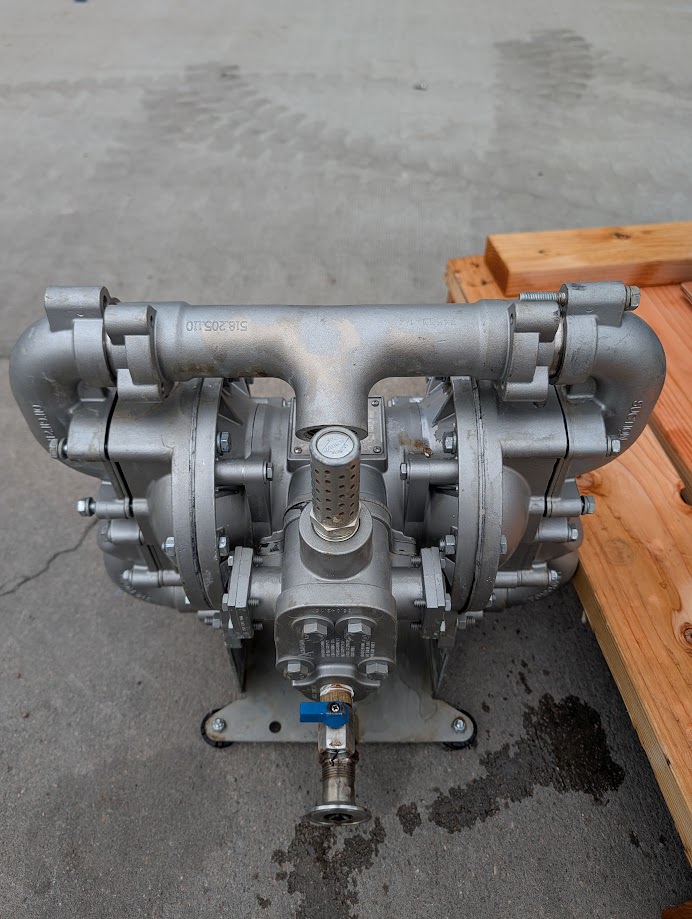 Used SANDPIPER AIR OPERATED DIAPHRAGM PUMP