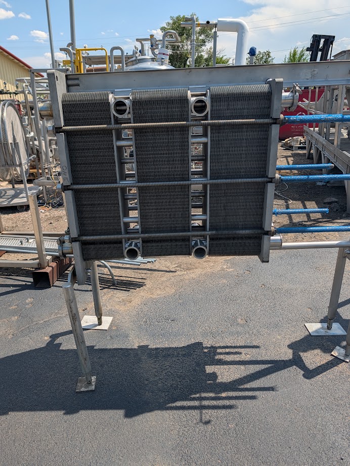 Used APV PLATE HEAT EXCHANGER SR2, R-14