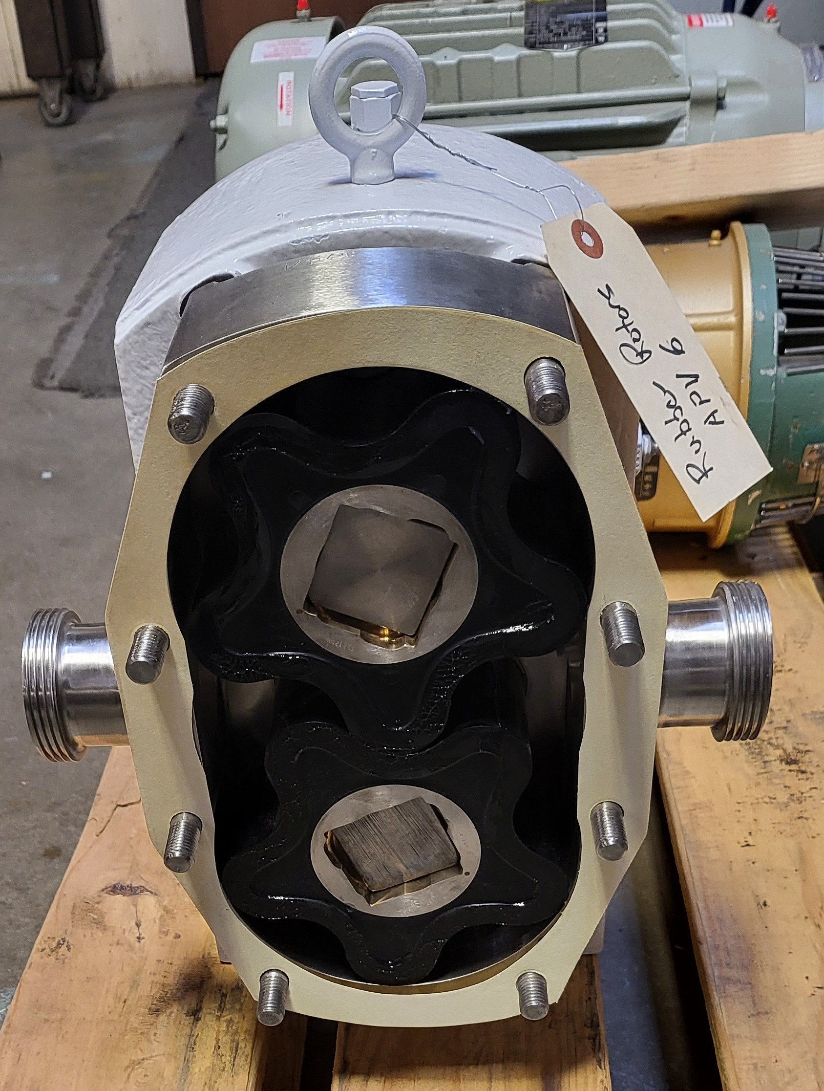 Refurbished APV R4 POSITIVE DISPLACEMENT PUMP