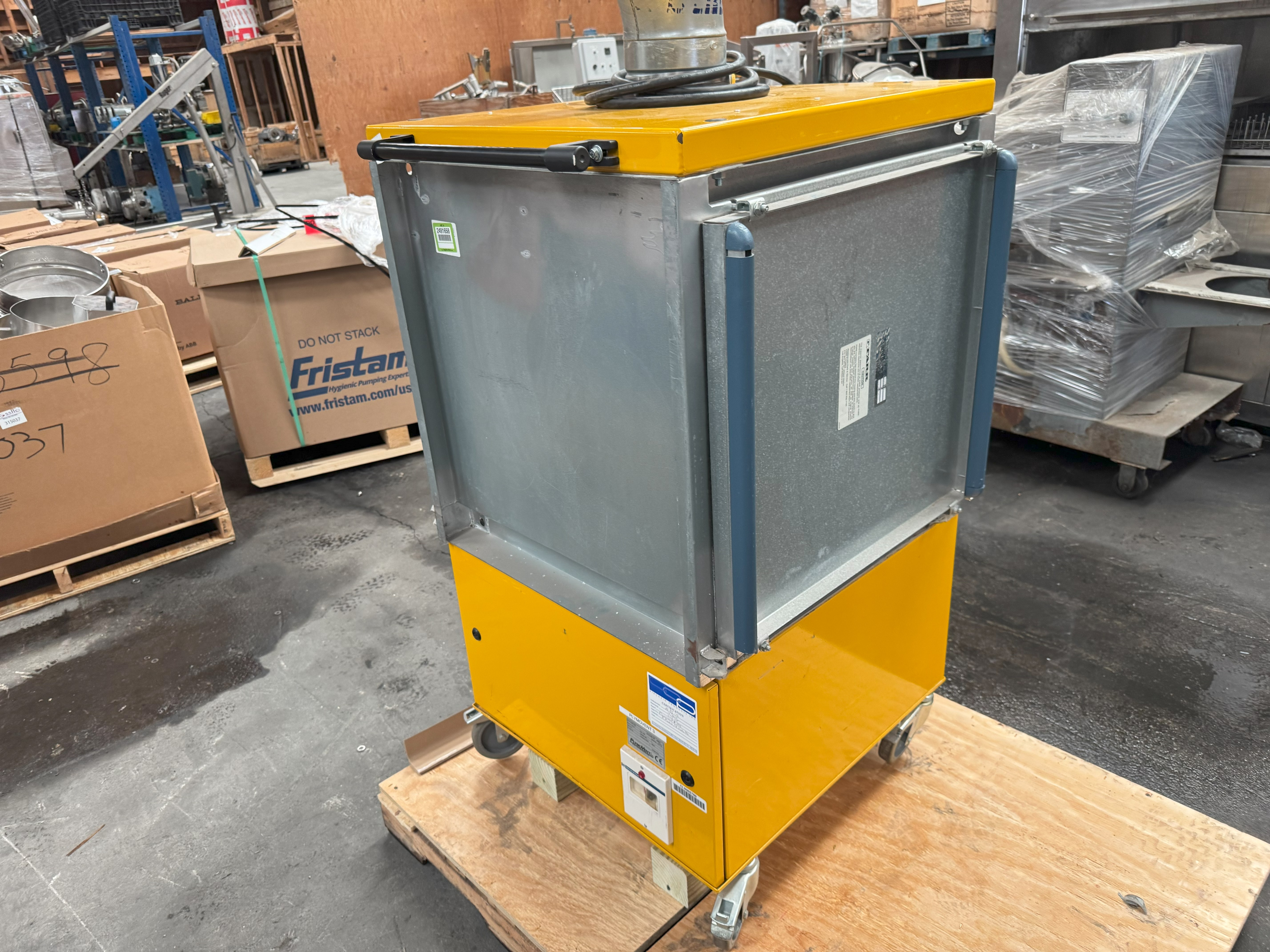 Tested MOBILE DUST AND FUME EXTRACTOR