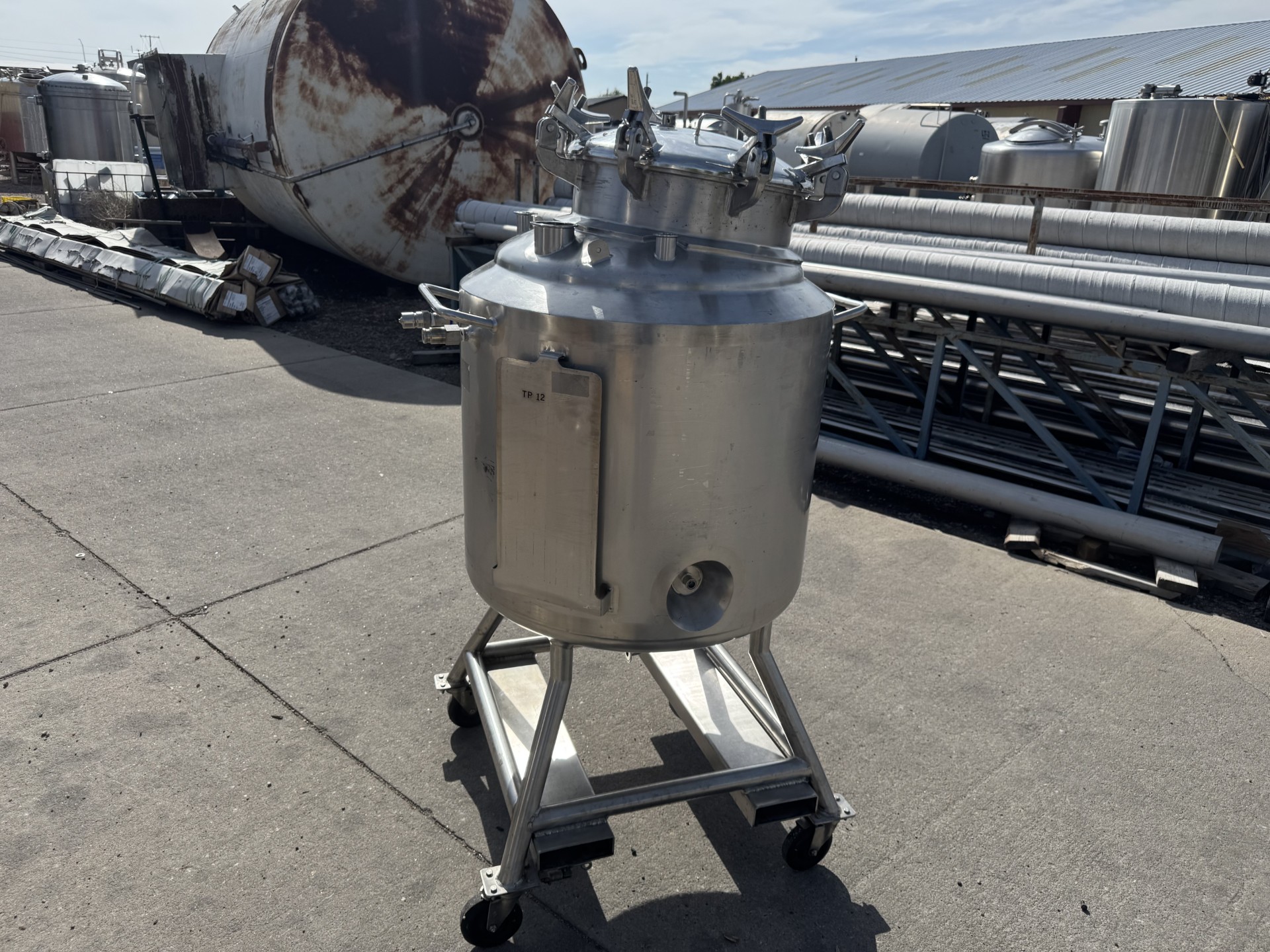 Refurbished 230 LITERS REACTOR TANK