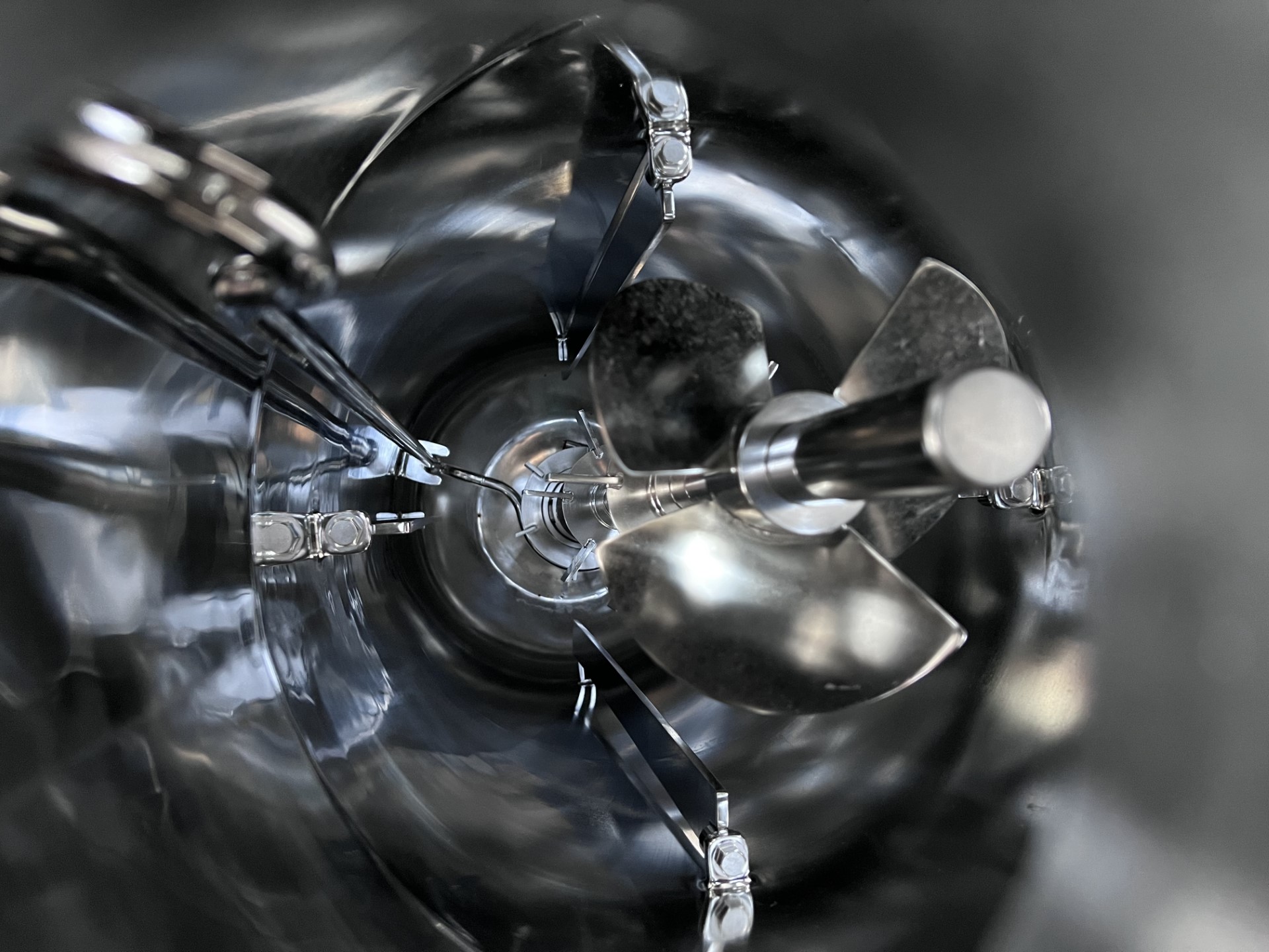 Used 140 LITER BIOREACTOR