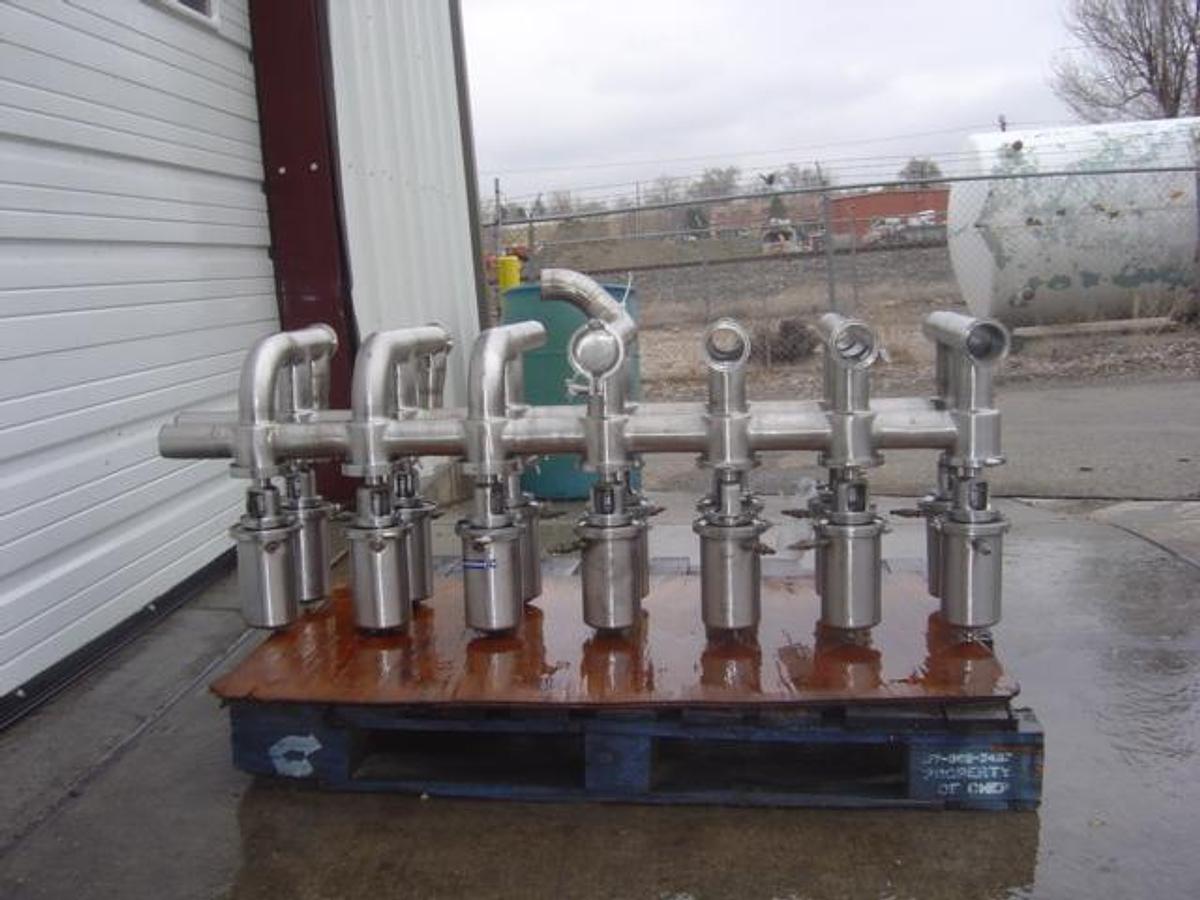 Used 7x2 CLUSTER OF 2.5" VALVES