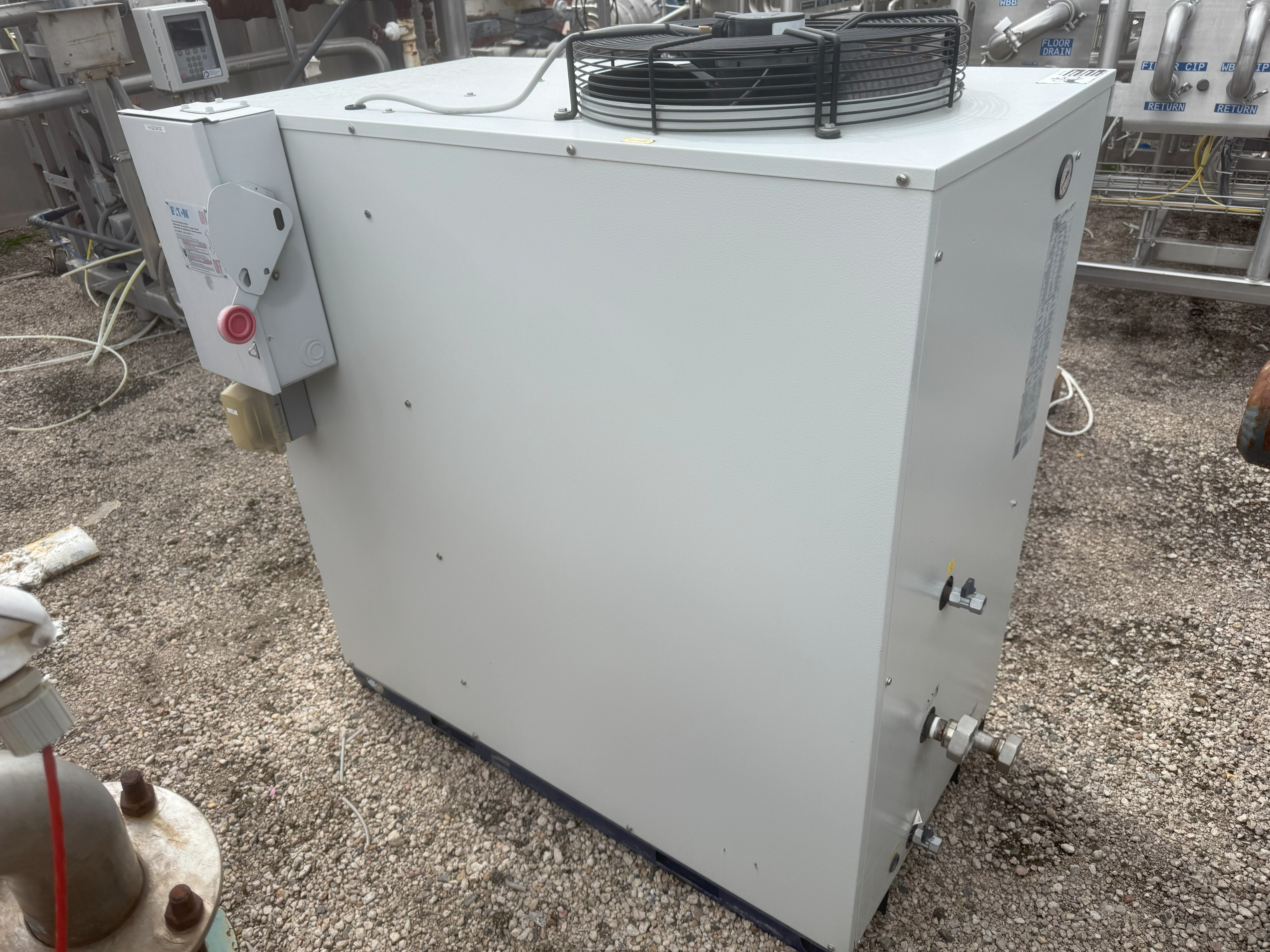 Used AIRCOOLED CHILLER