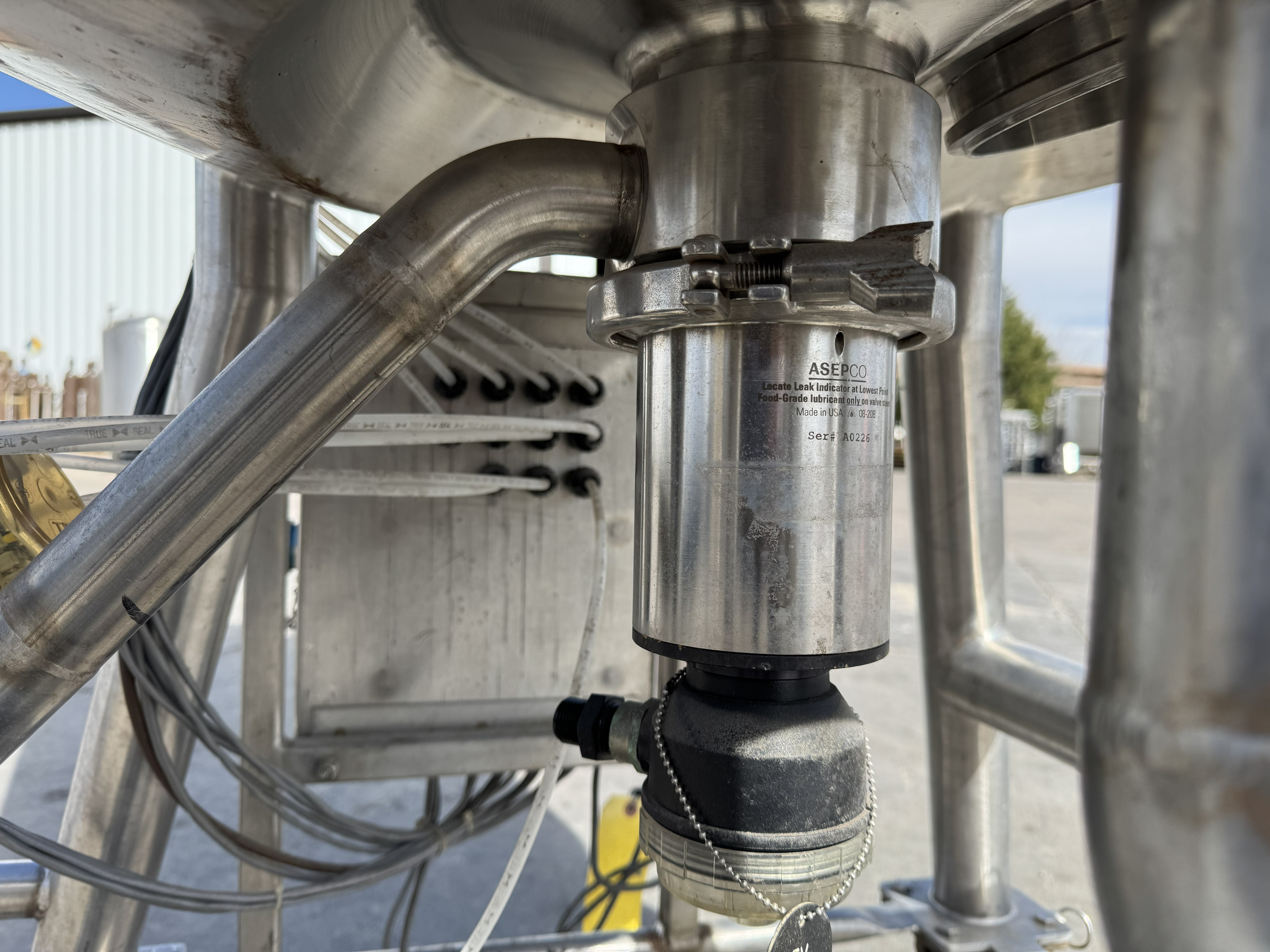 Used 65 GALLON REACTOR TANK