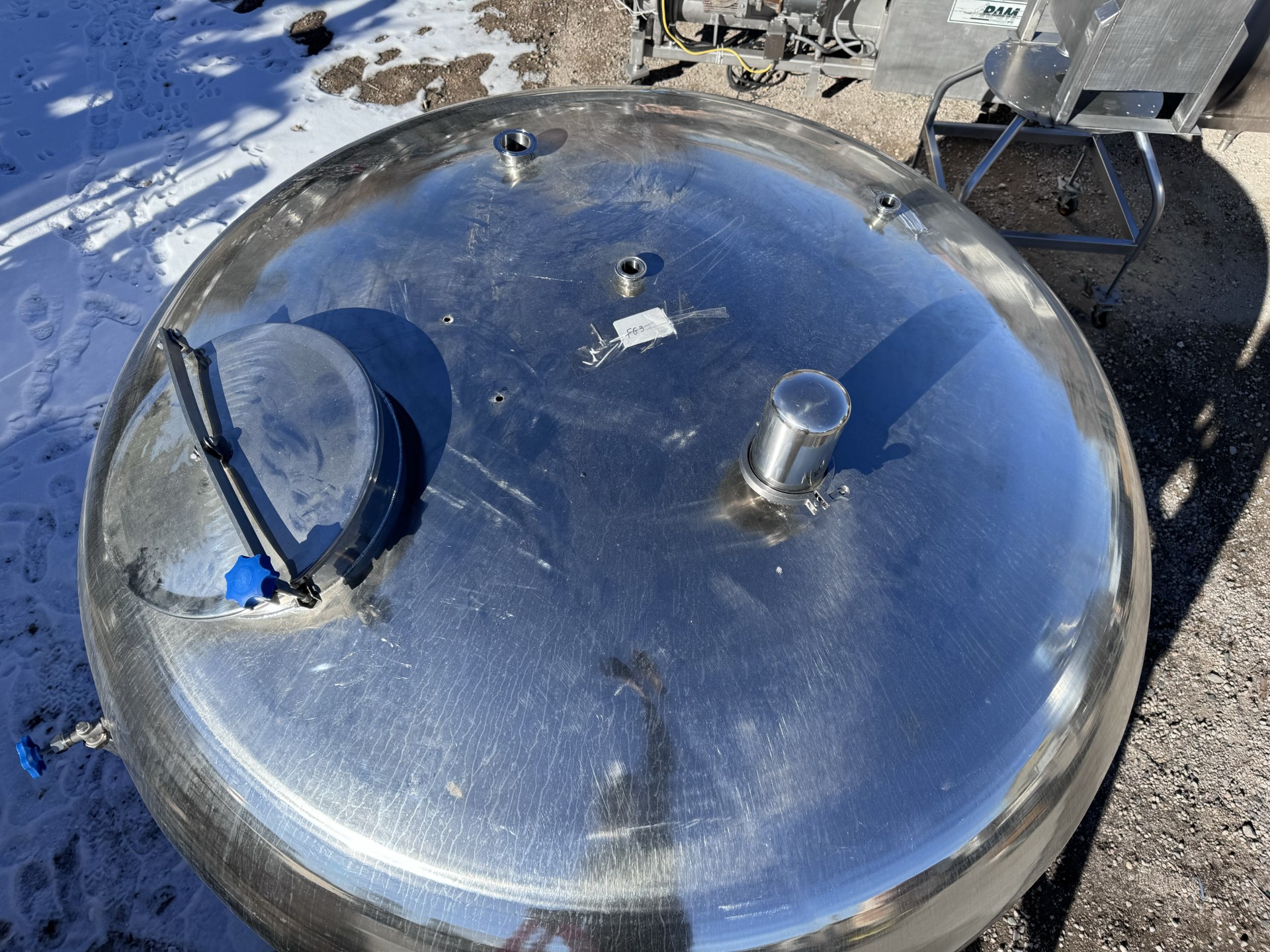 Refurbished 1,200 GALLON STORAGE TANK