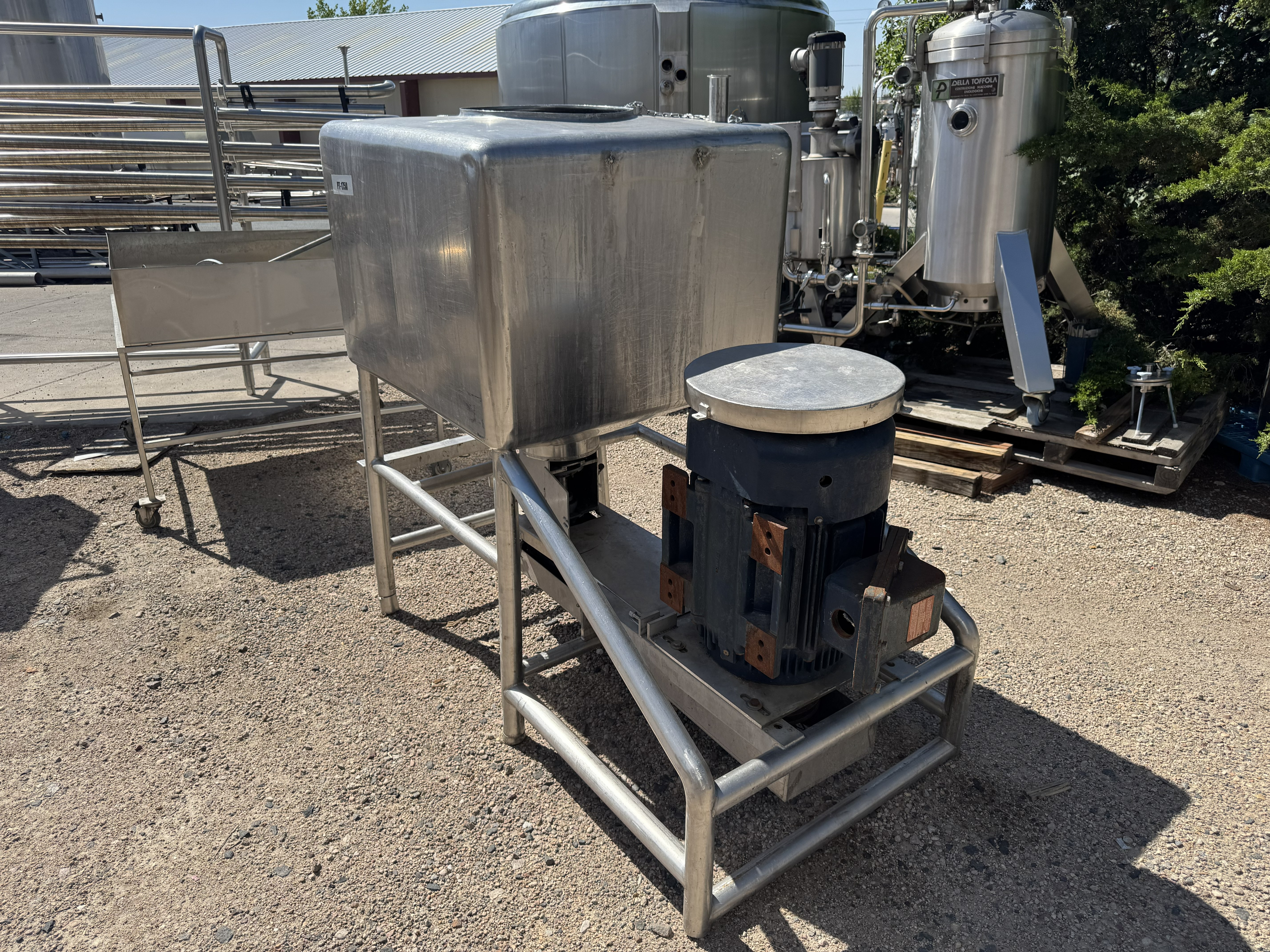 Tested 165 GALLON LIQUIFIER TANK