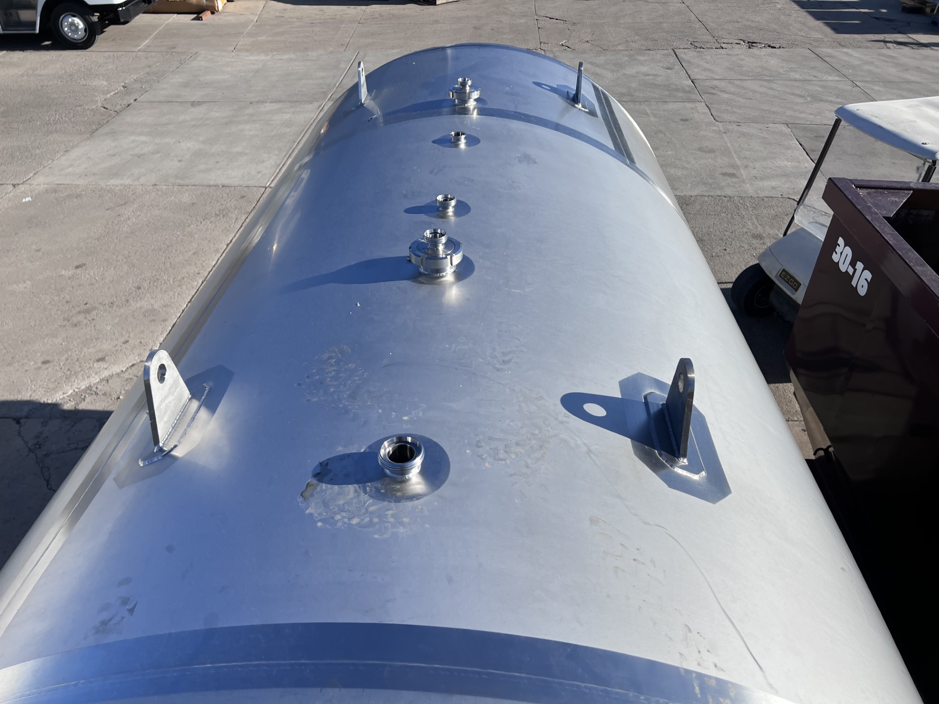 Used 2,500 GALLON CENTEC TANK