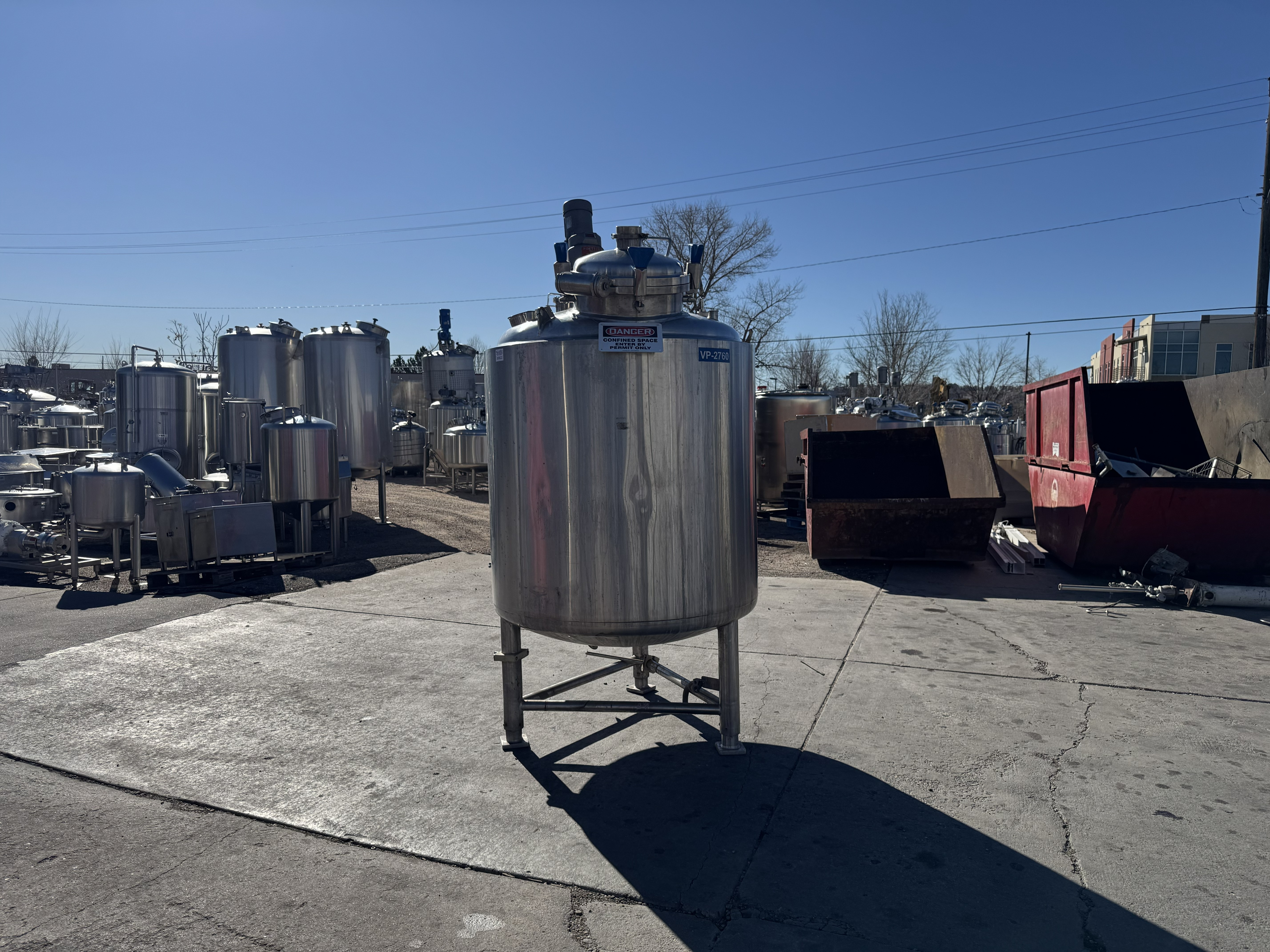 Used 1100 LITER REACTOR TANK