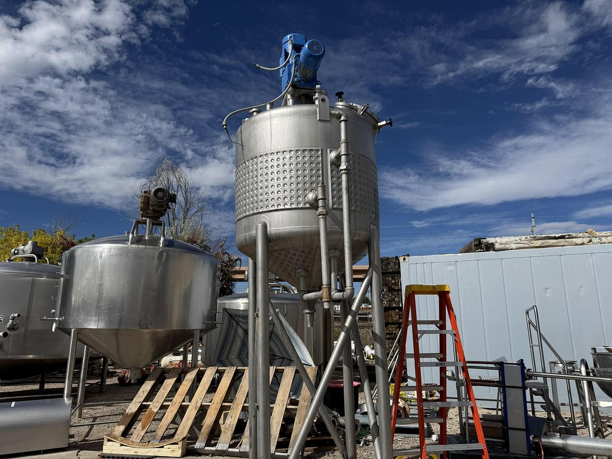 Refurbished 350 GALLON PROCESSOR TANK