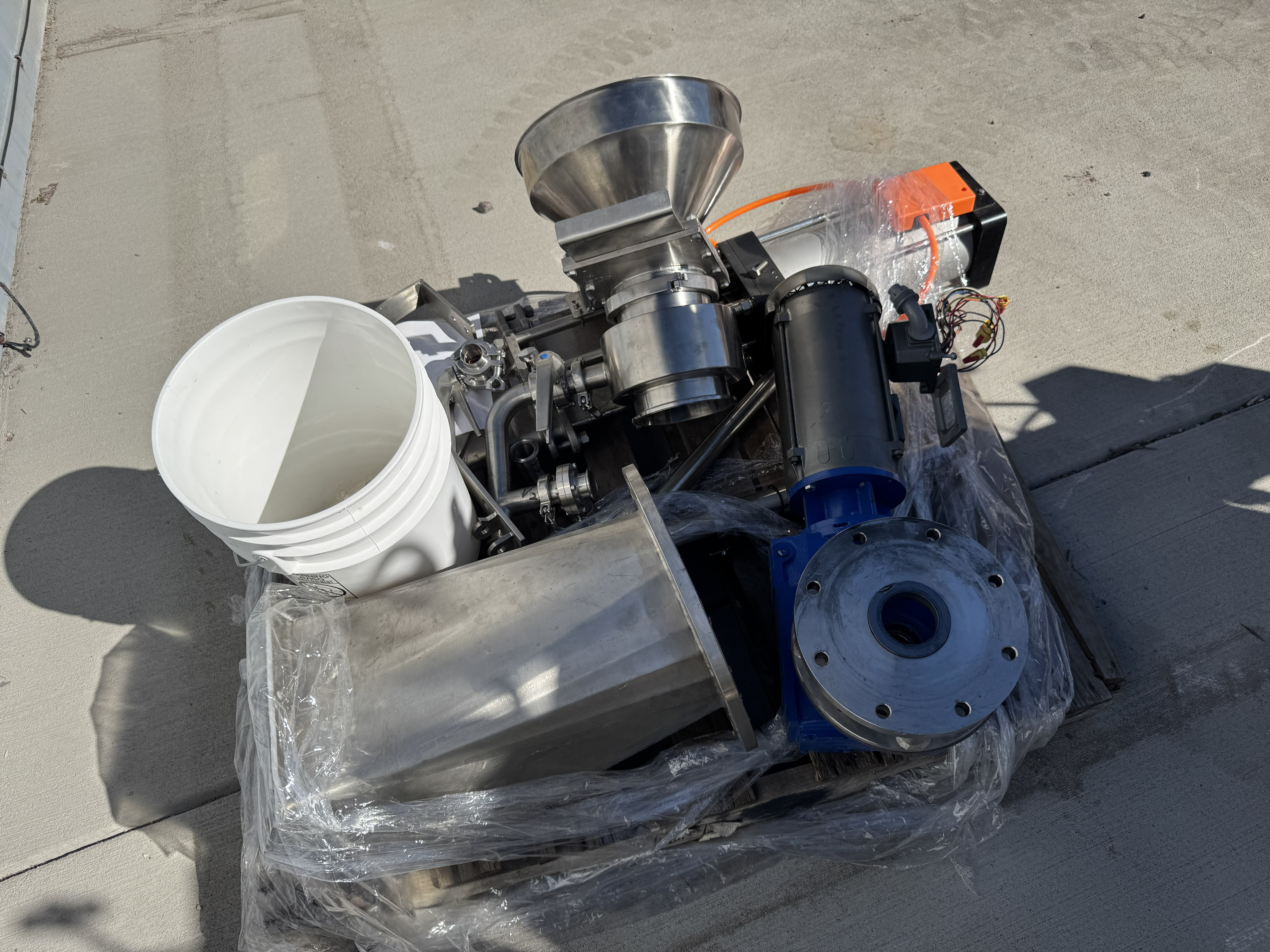 Used BULK EVAPORATION AND SEPARATION SYSTEM