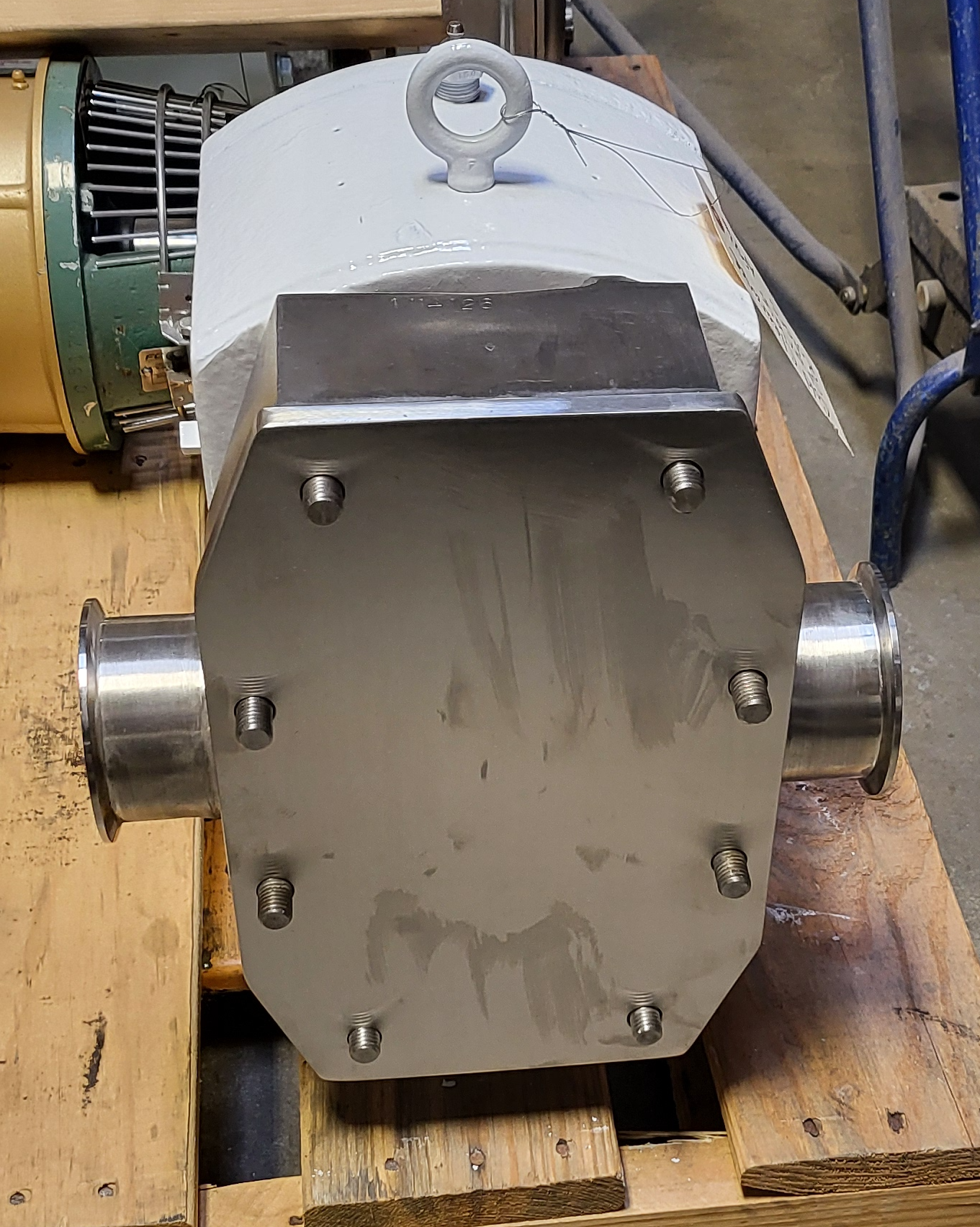 Refurbished APV R4 POSITIVE DISPLACEMENT PUMP