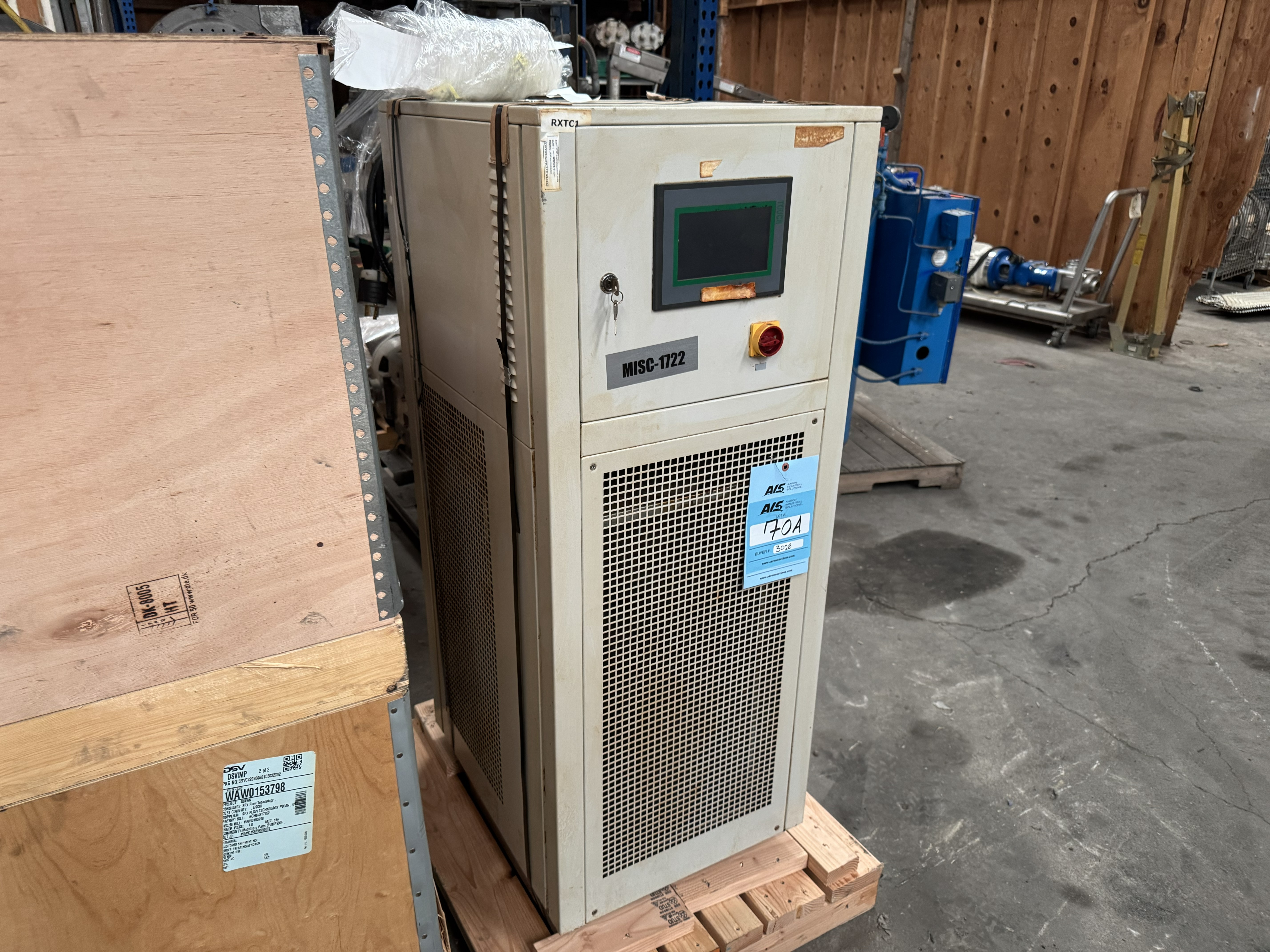 Used LNEYA LOW TEMPERATURE CHILLER